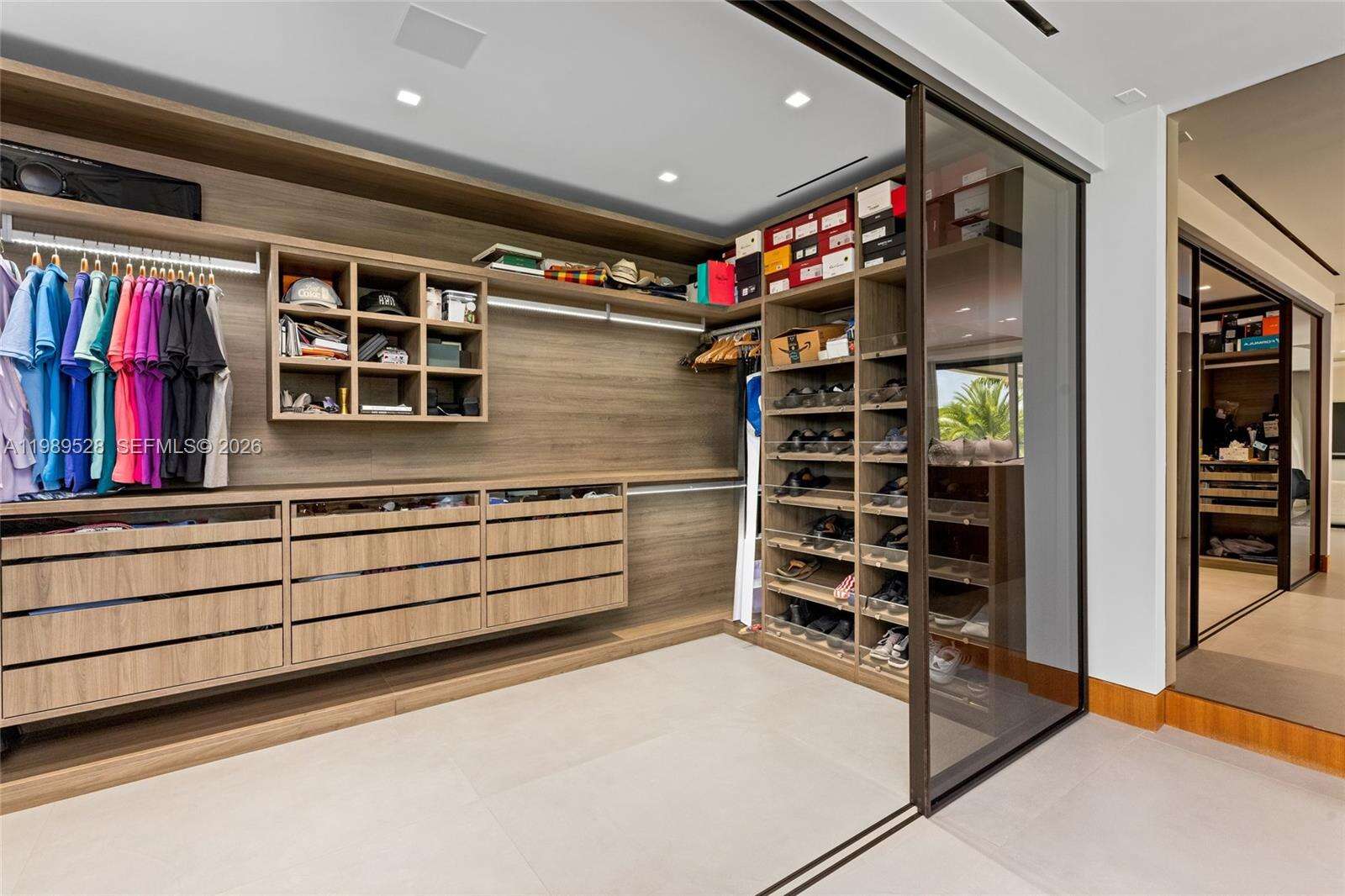 650 Royal Plaza Dr, Fort Lauderdale, FL 33301 | Picture 49