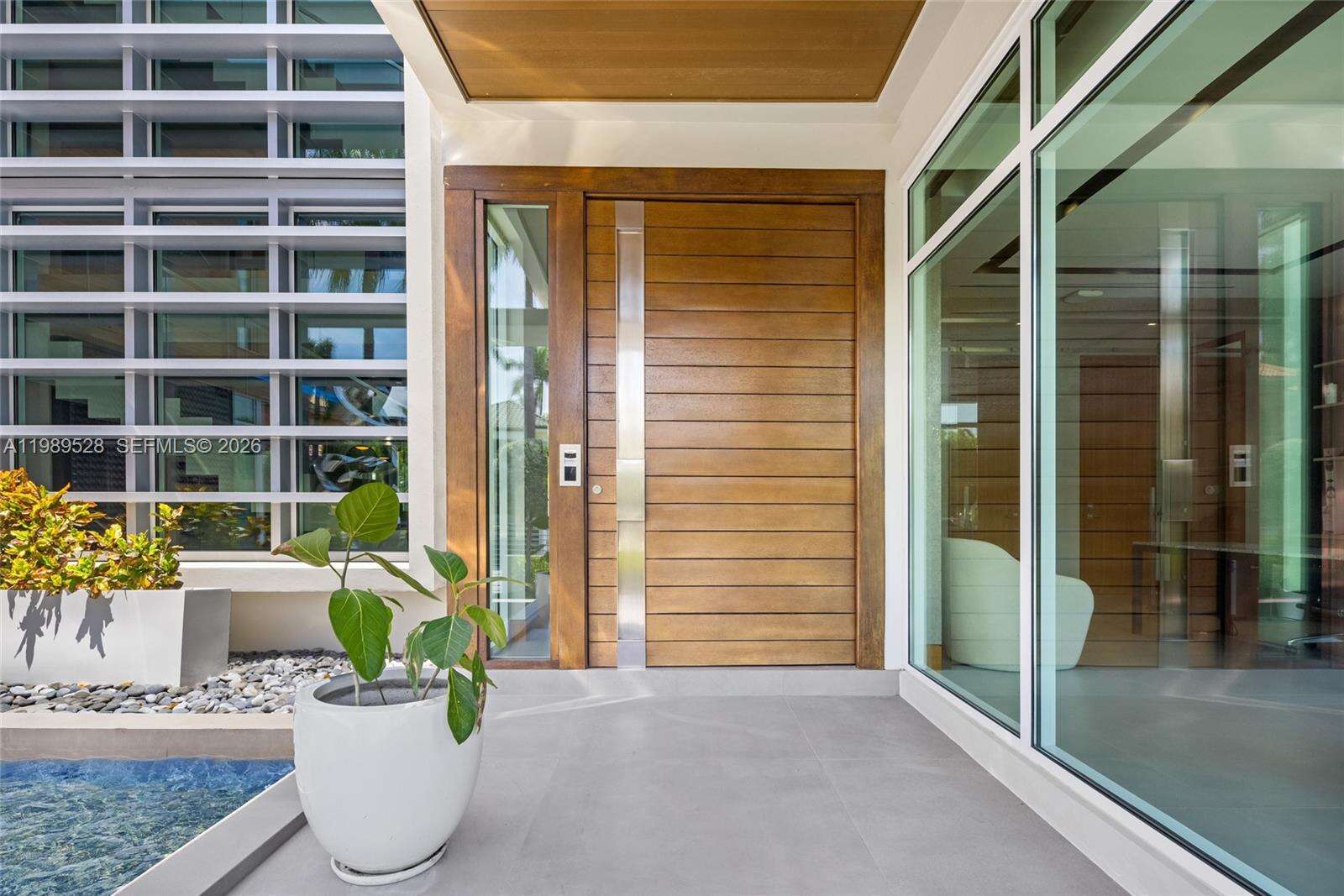 650 Royal Plaza Dr, Fort Lauderdale, FL 33301 | Picture 79