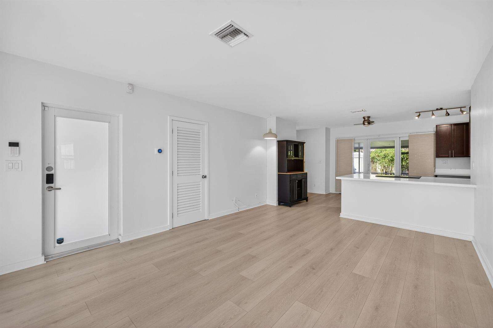 1029 9th, Fort Lauderdale, FL 33304 - For Sale photo 17