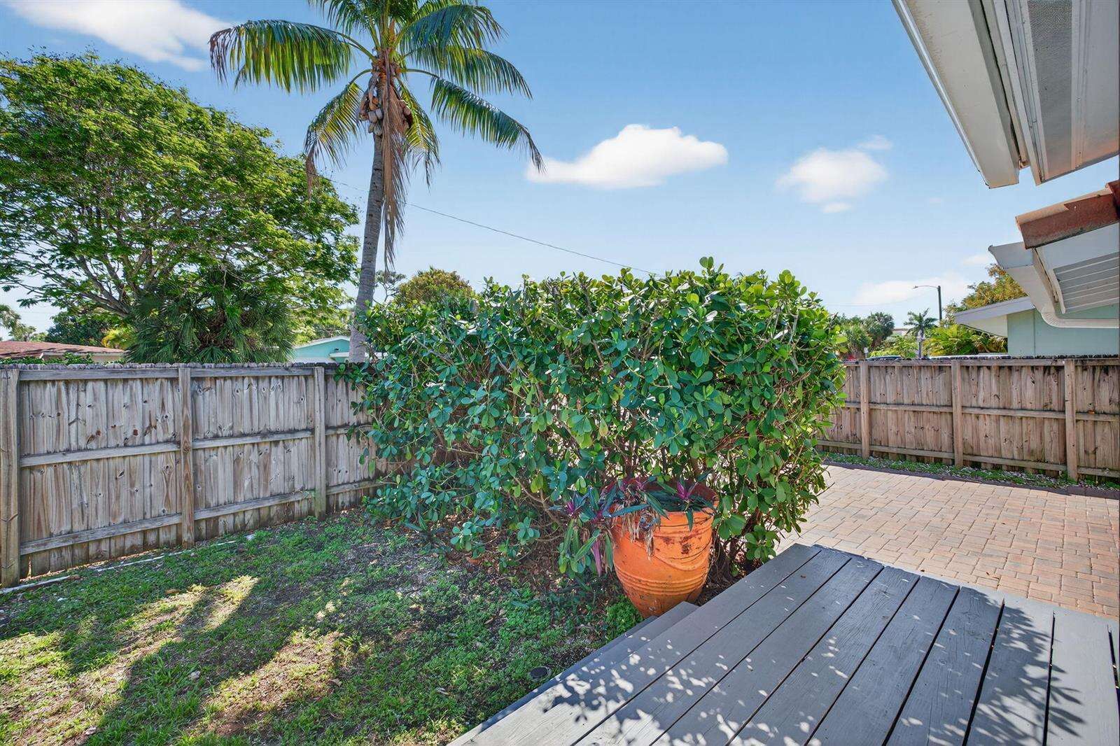 1029 9th, Fort Lauderdale, FL 33304 - For Sale photo 9