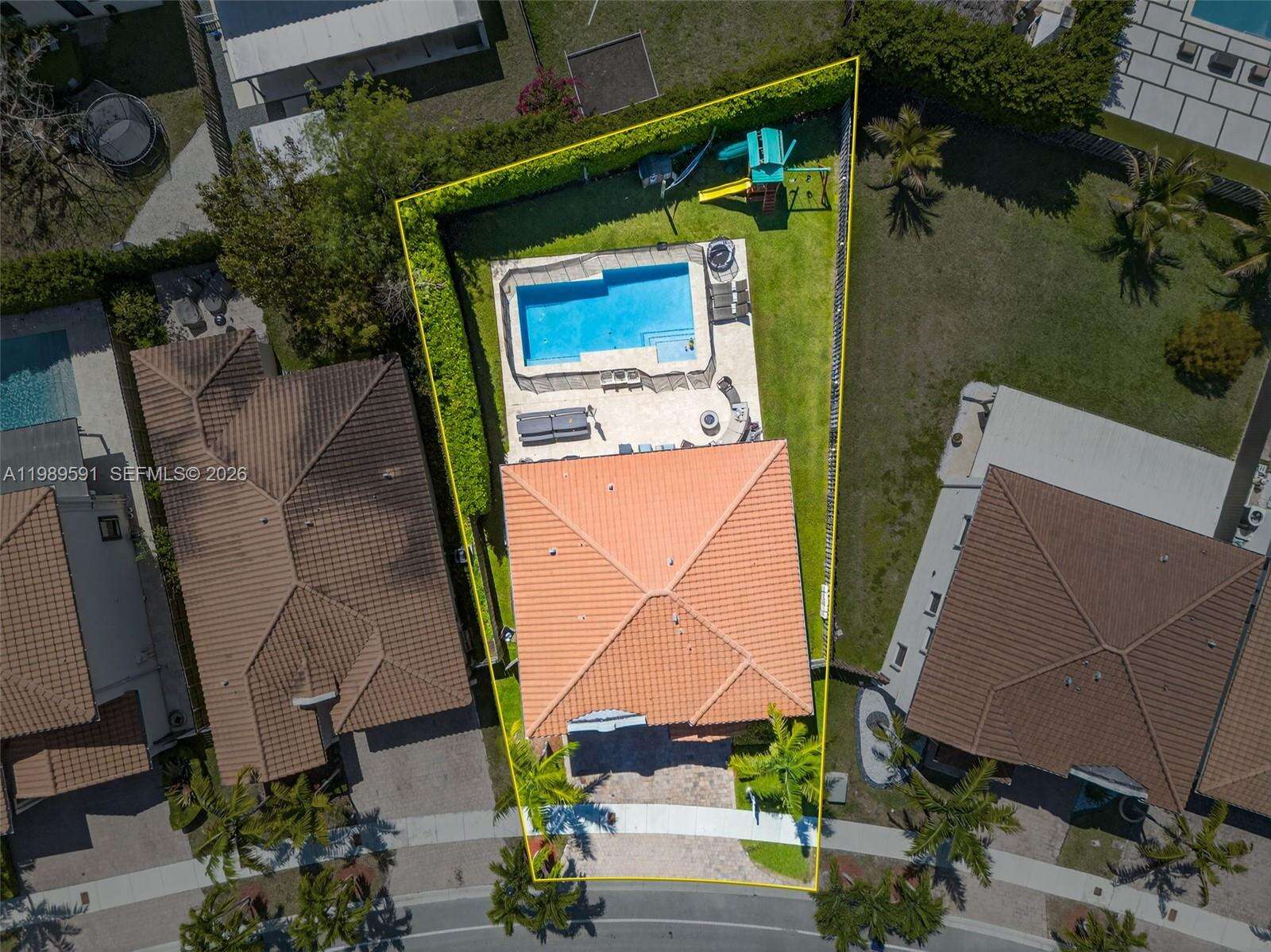 17340 154th Pl, Miami, FL 33187 - For Sale photo 5