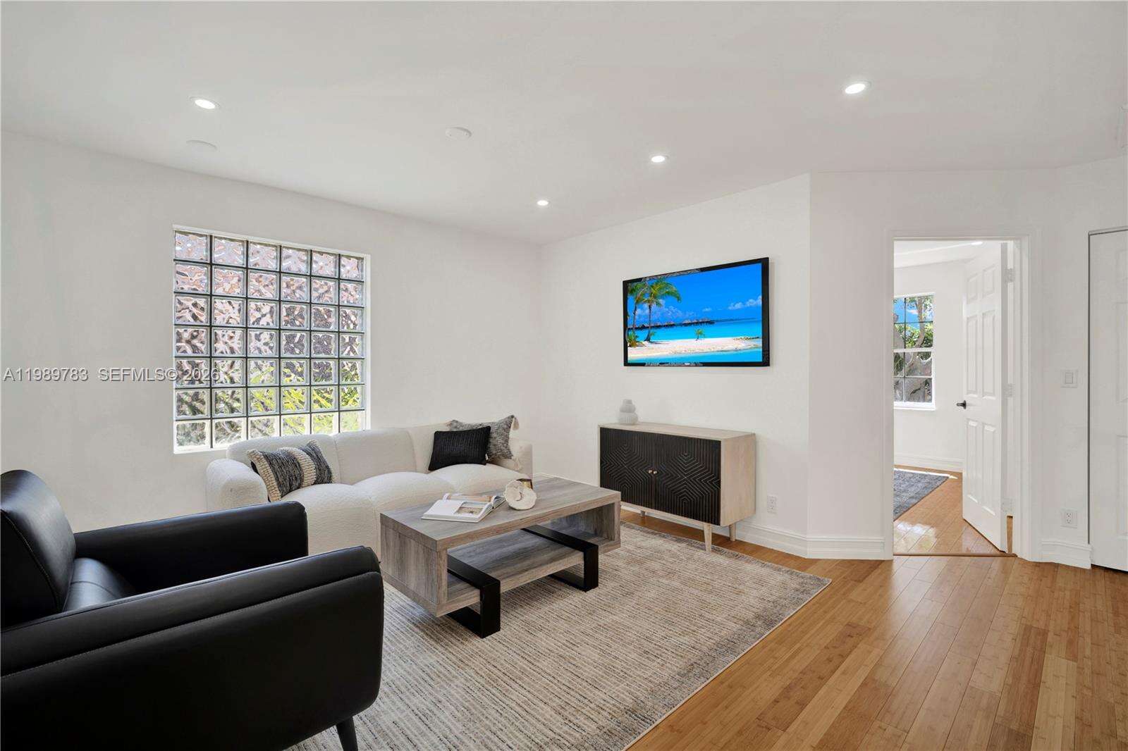 1251 Hayes St, Hollywood, FL 33019 | Picture 18