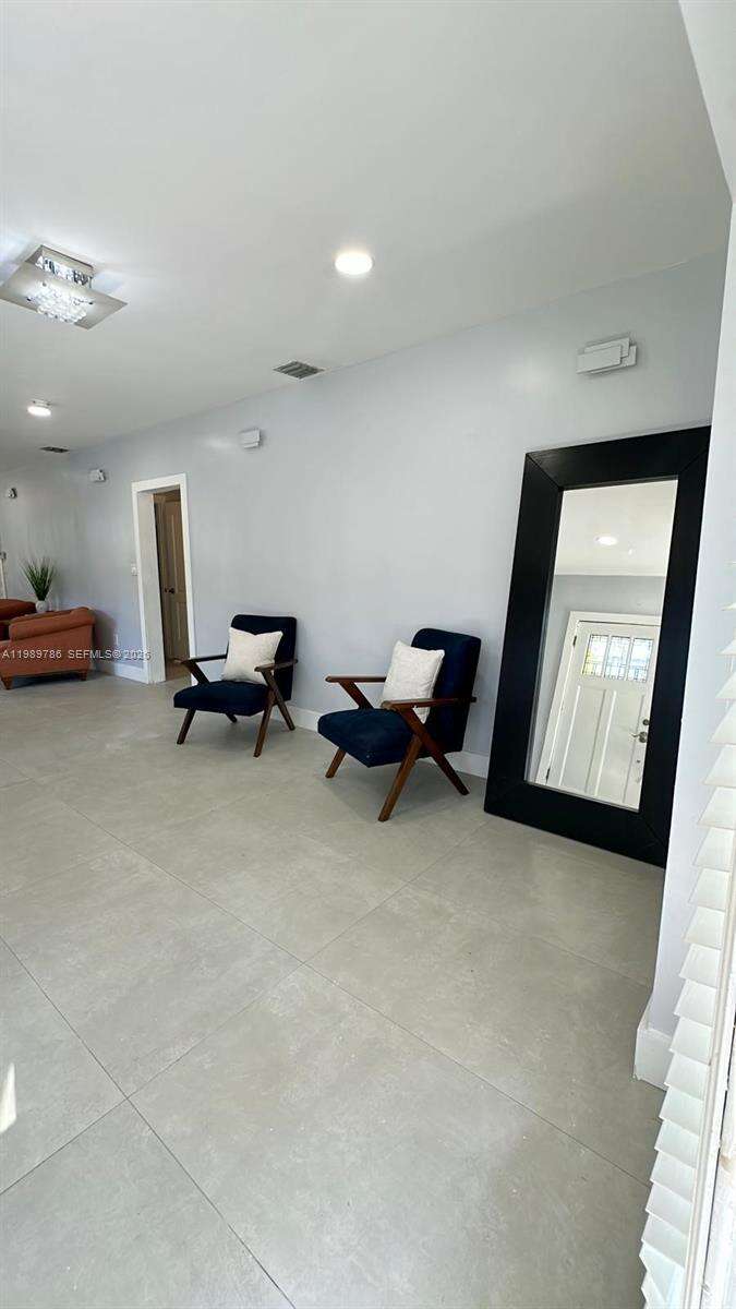 715 Hollywood Blvd, Hollywood, FL 33019 | Picture 6