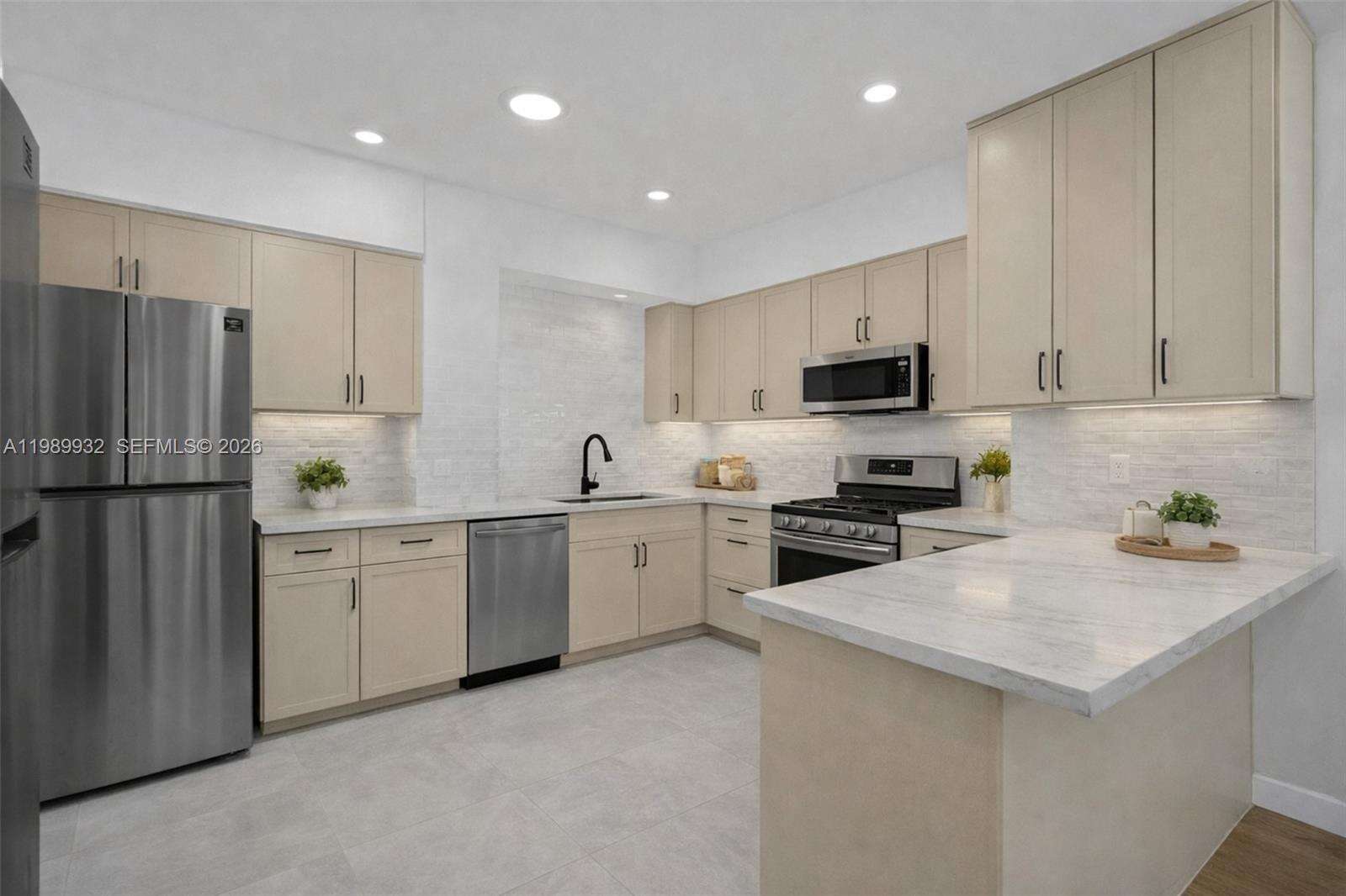 221 48th Ter, Miami, FL 33137 | Picture 29