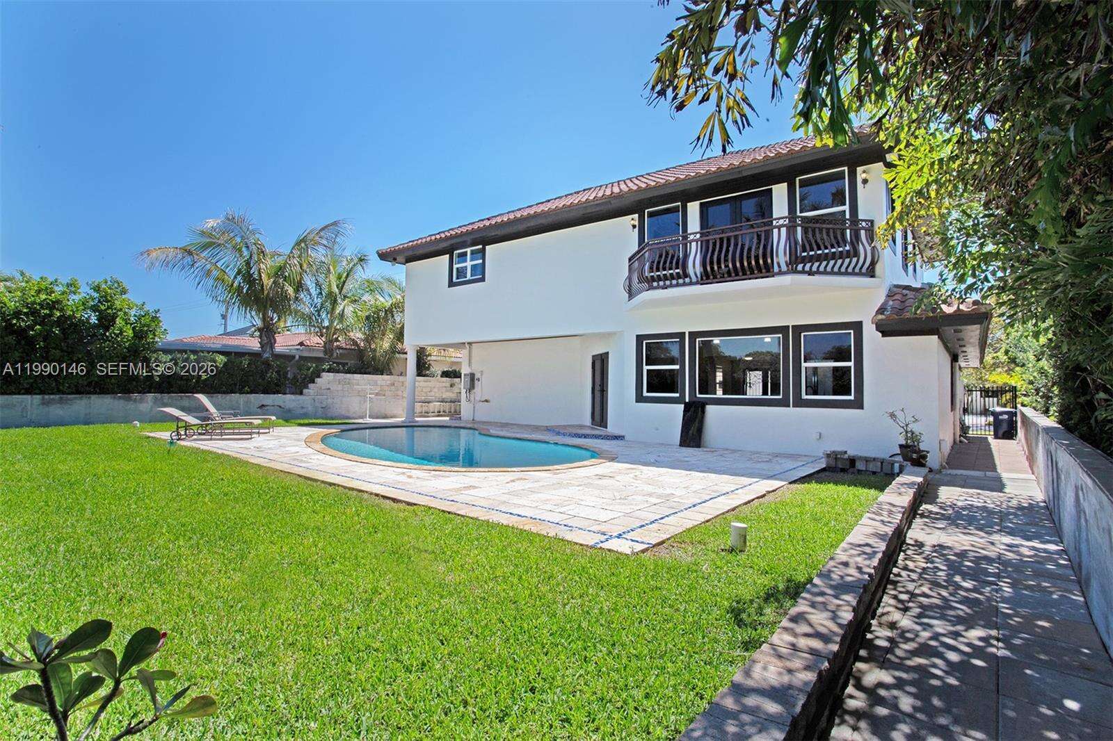 545 Shore Dr, Miami Beach, FL 33141 | Picture 14