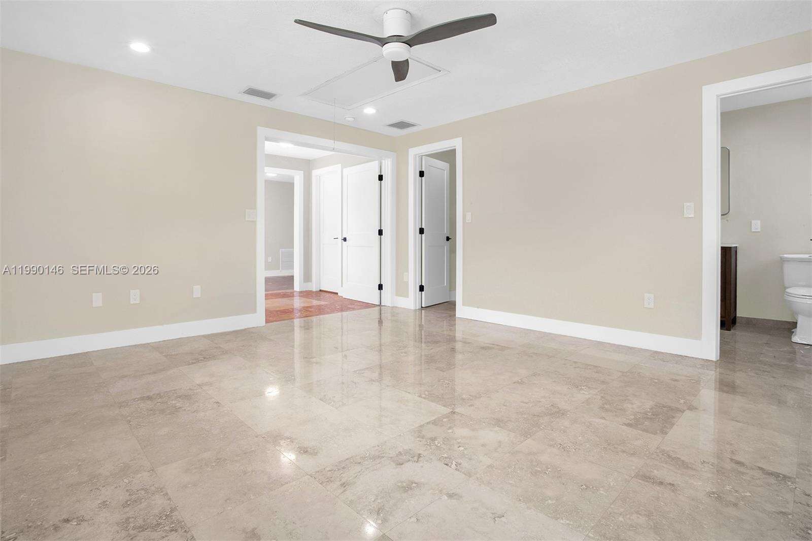 545 Shore Dr, Miami Beach, FL 33141 | Picture 49