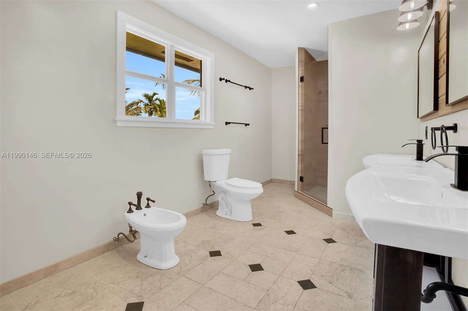 545 Shore Dr, Miami Beach, FL 33141 | Picture 64