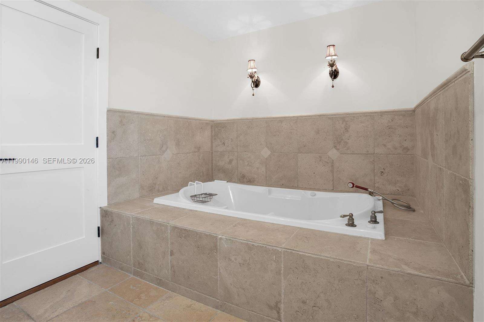 545 Shore Dr, Miami Beach, FL 33141 | Picture 77