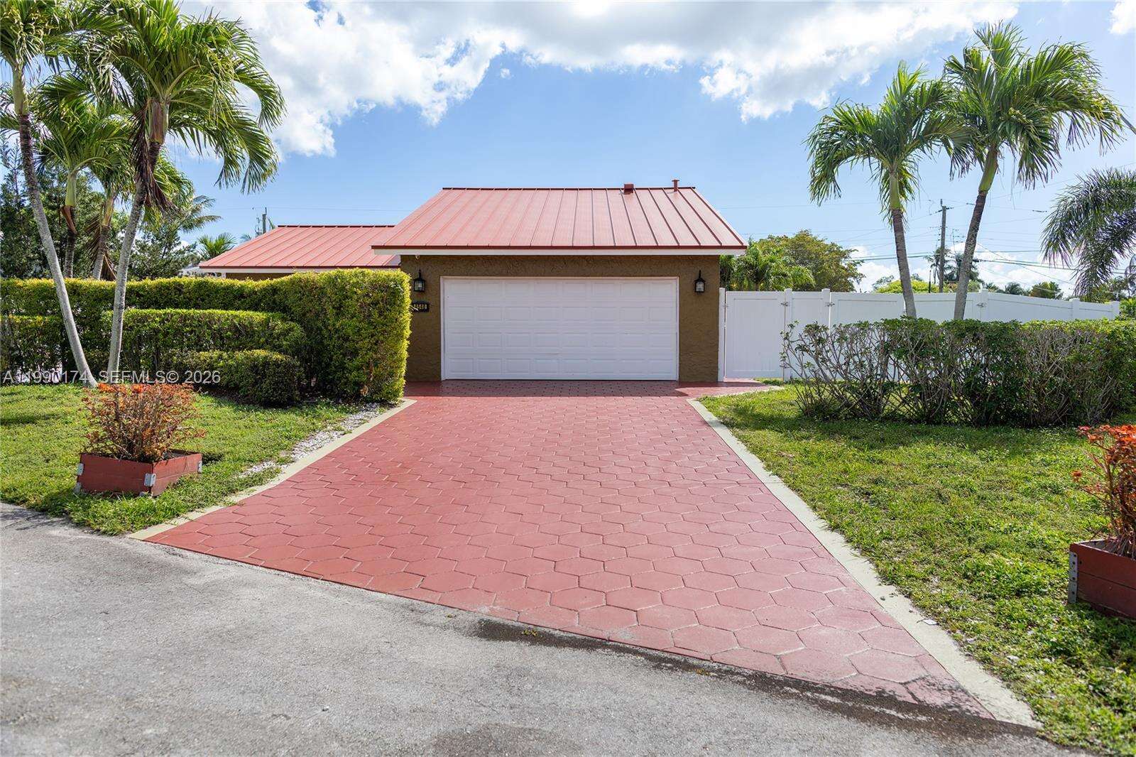 4548 28th Way, Dania Beach, FL 33312 | Picture 1