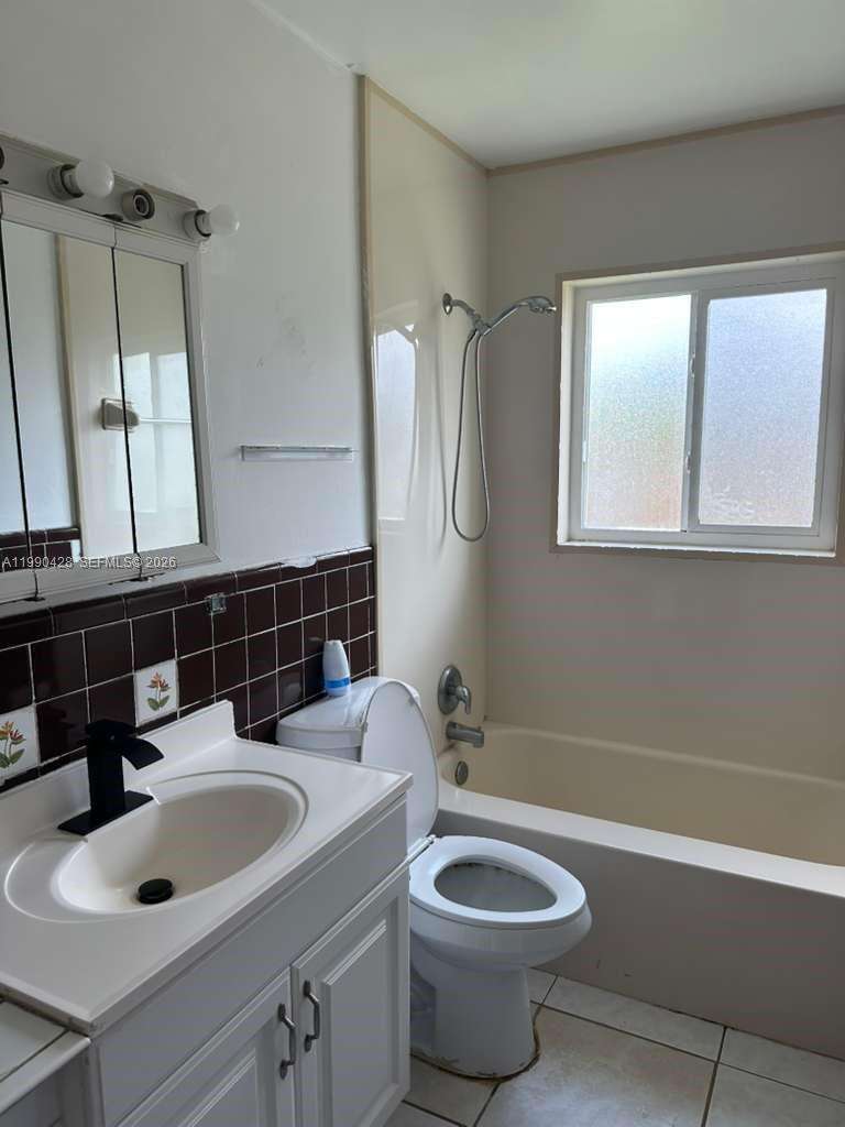 2458 Plunkett St, Hollywood, FL 33020 | Picture 16