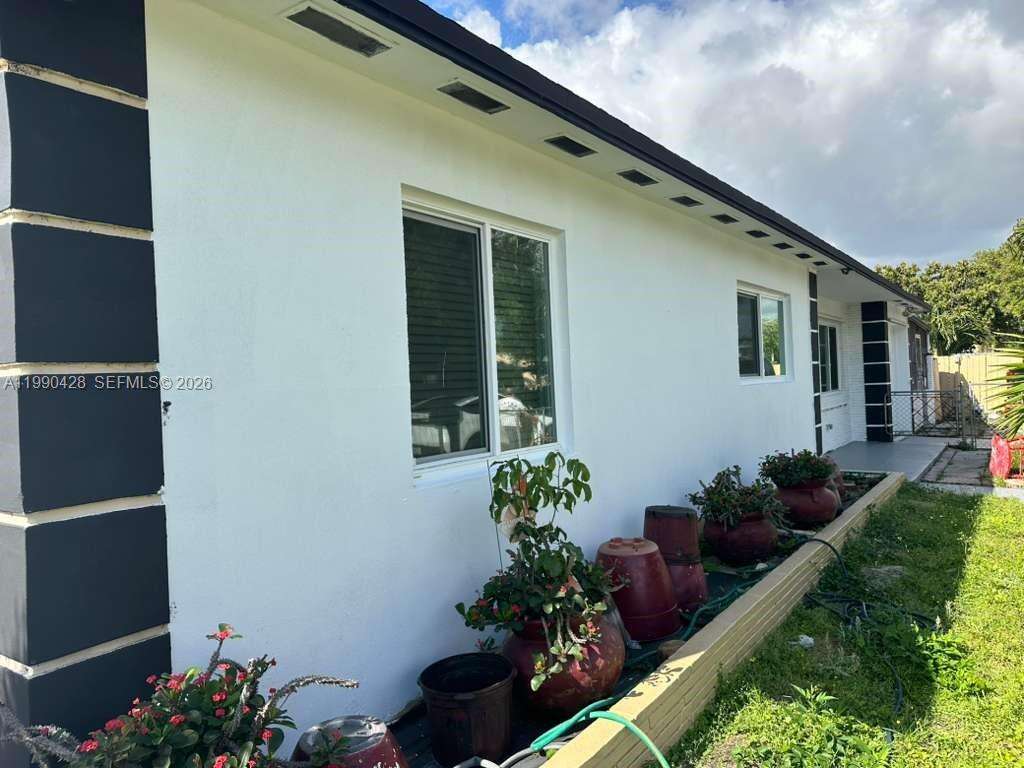 2458 Plunkett St, Hollywood, FL 33020 | Picture 3