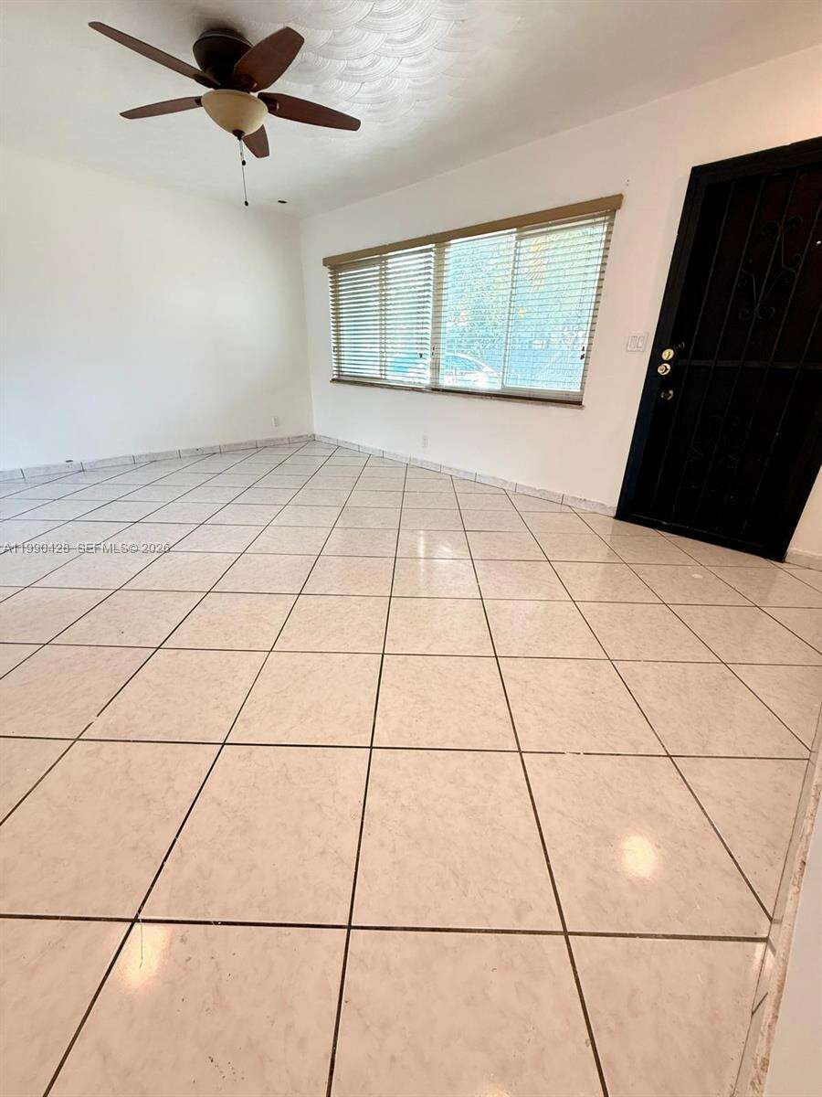 2458 Plunkett St, Hollywood, FL 33020 | Picture 9