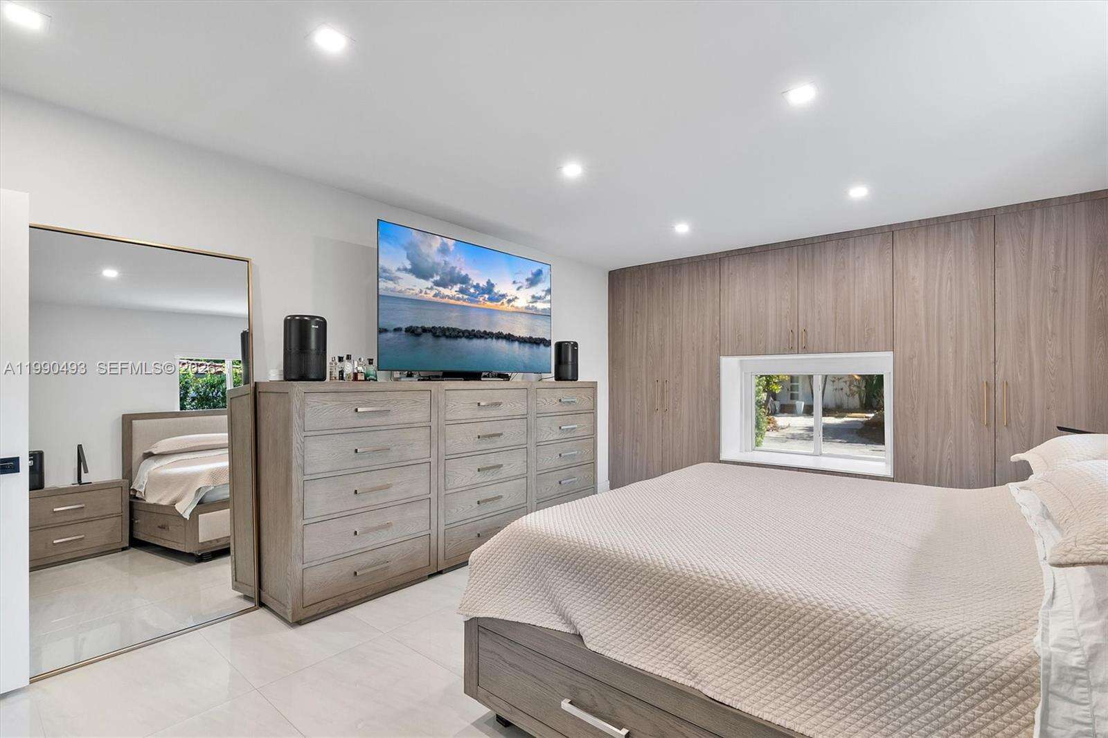 261 47th St, Miami, FL 33137 | Picture 32