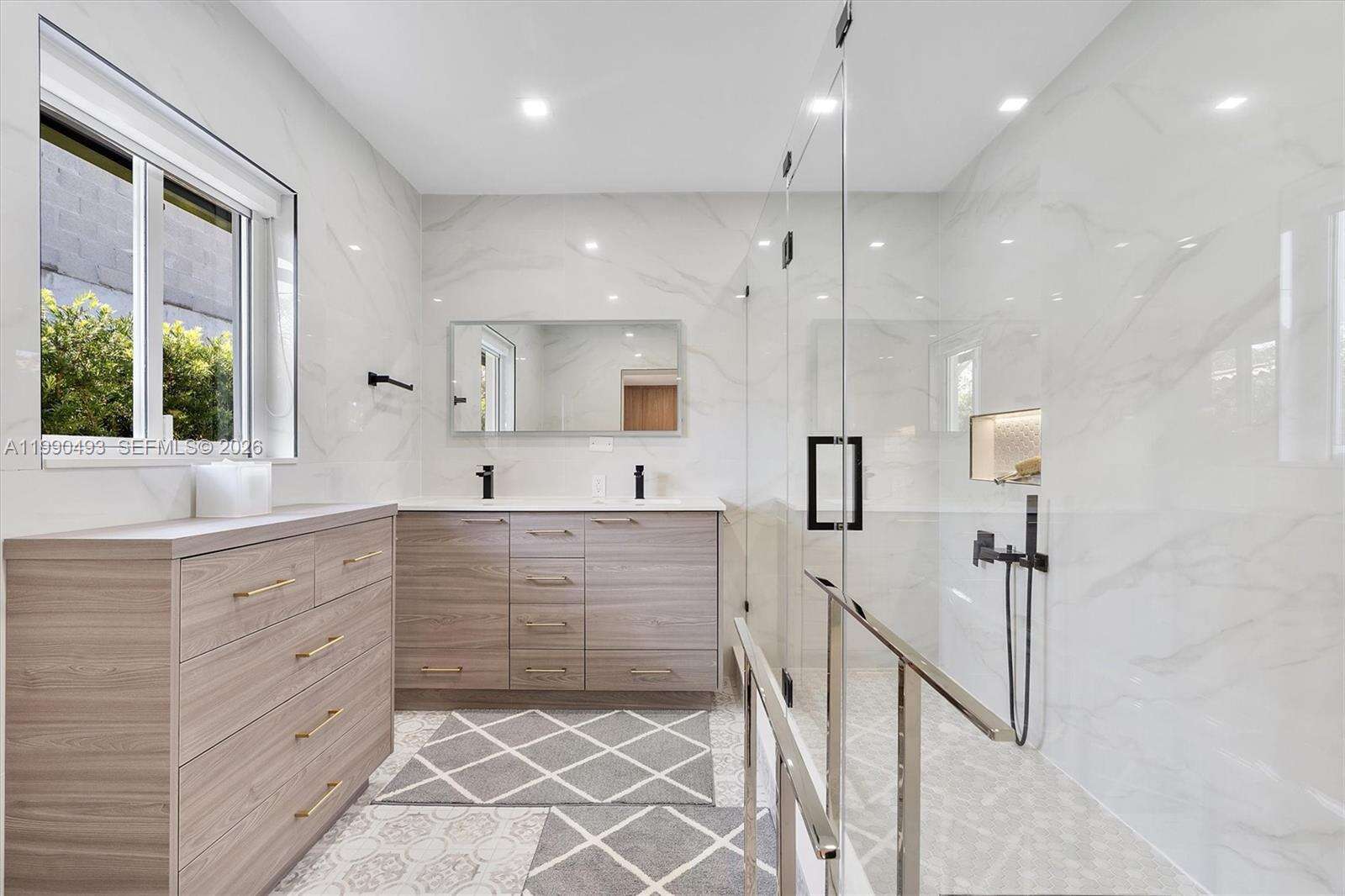 261 47th St, Miami, FL 33137 | Picture 37