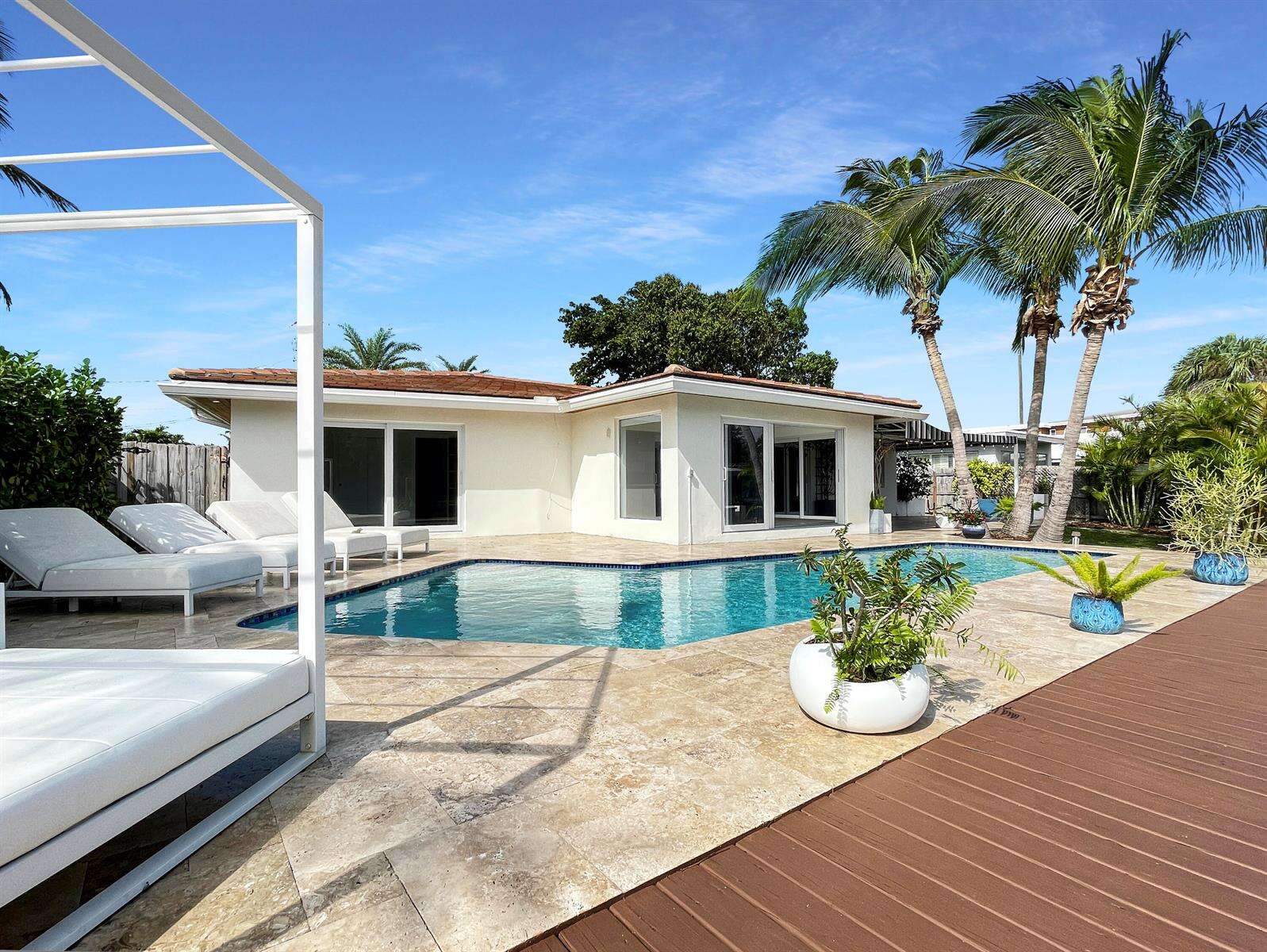 2164 25th, Wilton Manors, FL 33305 - For Sale photo 3