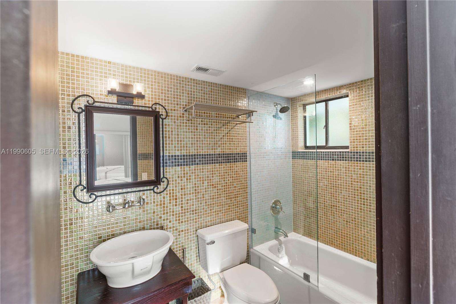 3520 Rockerman Rd, Miami, FL 33133 | Picture 39