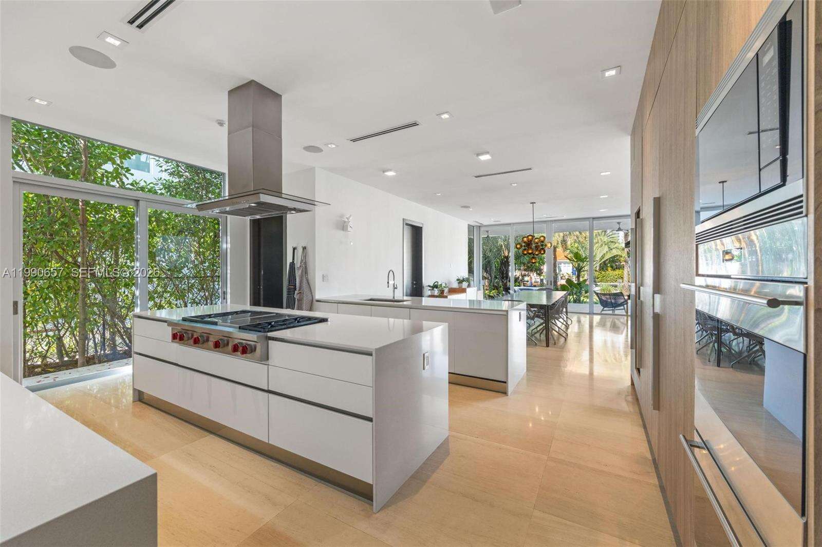 410 Golden Beach Dr, Golden Beach, FL 33160 | Picture 14