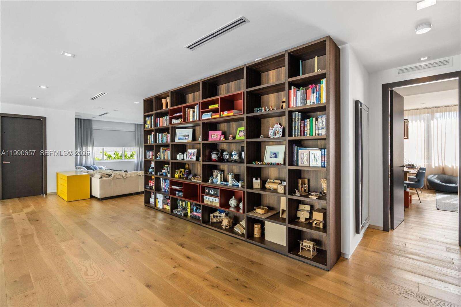 410 Golden Beach Dr, Golden Beach, FL 33160 | Picture 22