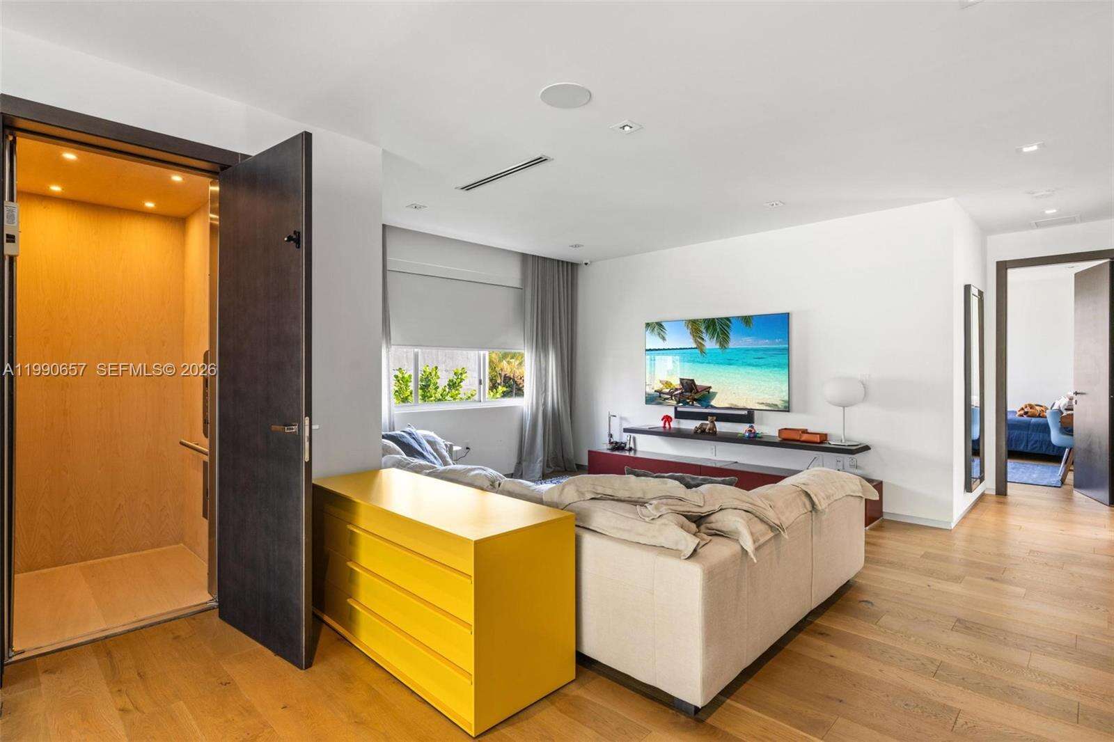 410 Golden Beach Dr, Golden Beach, FL 33160 | Picture 23