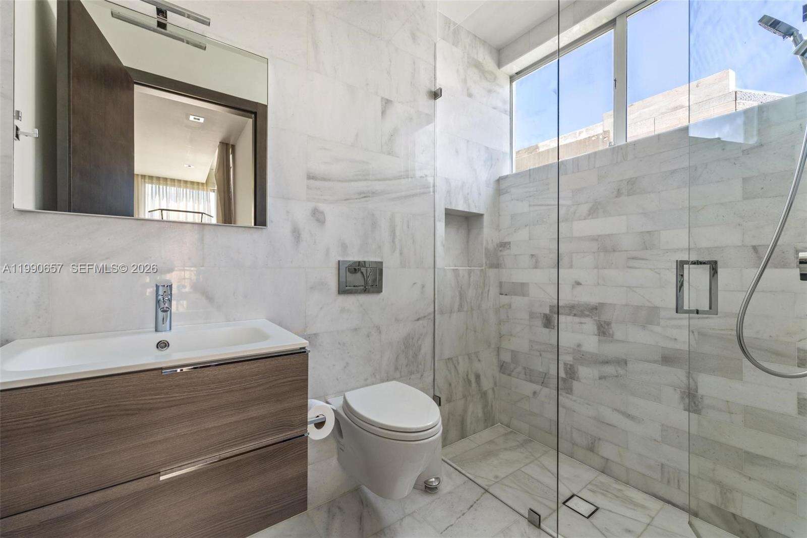 410 Golden Beach Dr, Golden Beach, FL 33160 | Picture 39