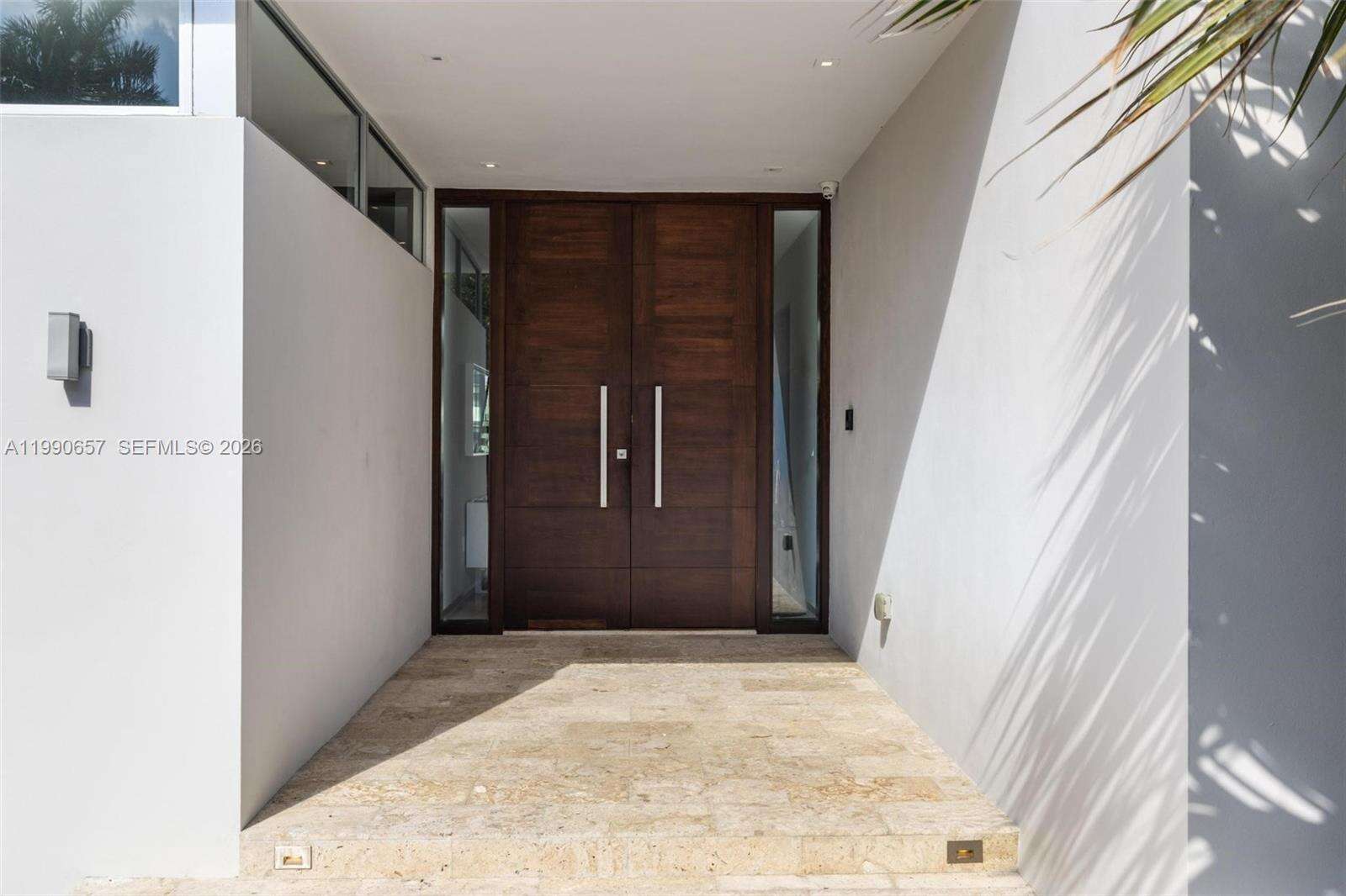 410 Golden Beach Dr, Golden Beach, FL 33160 | Picture 40