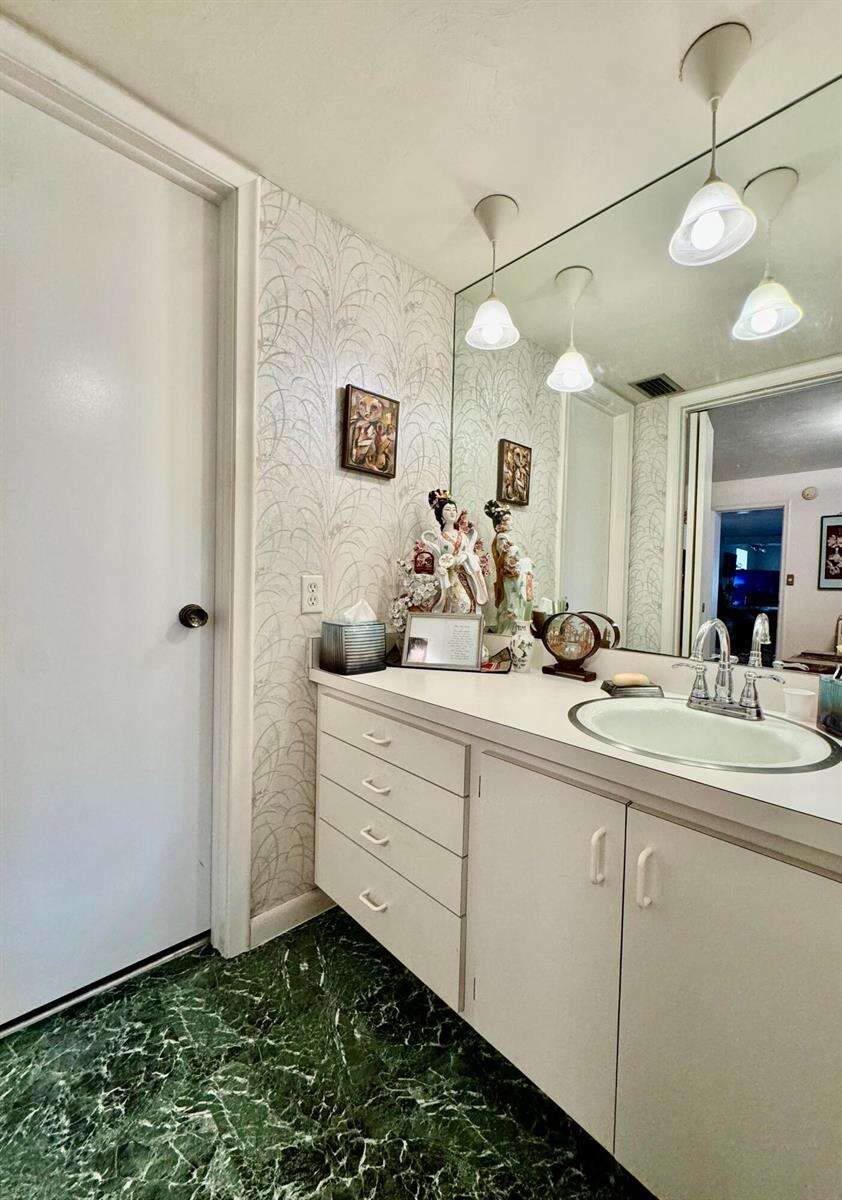 3510 Taft, Hollywood, FL 33021 - For Sale photo 12