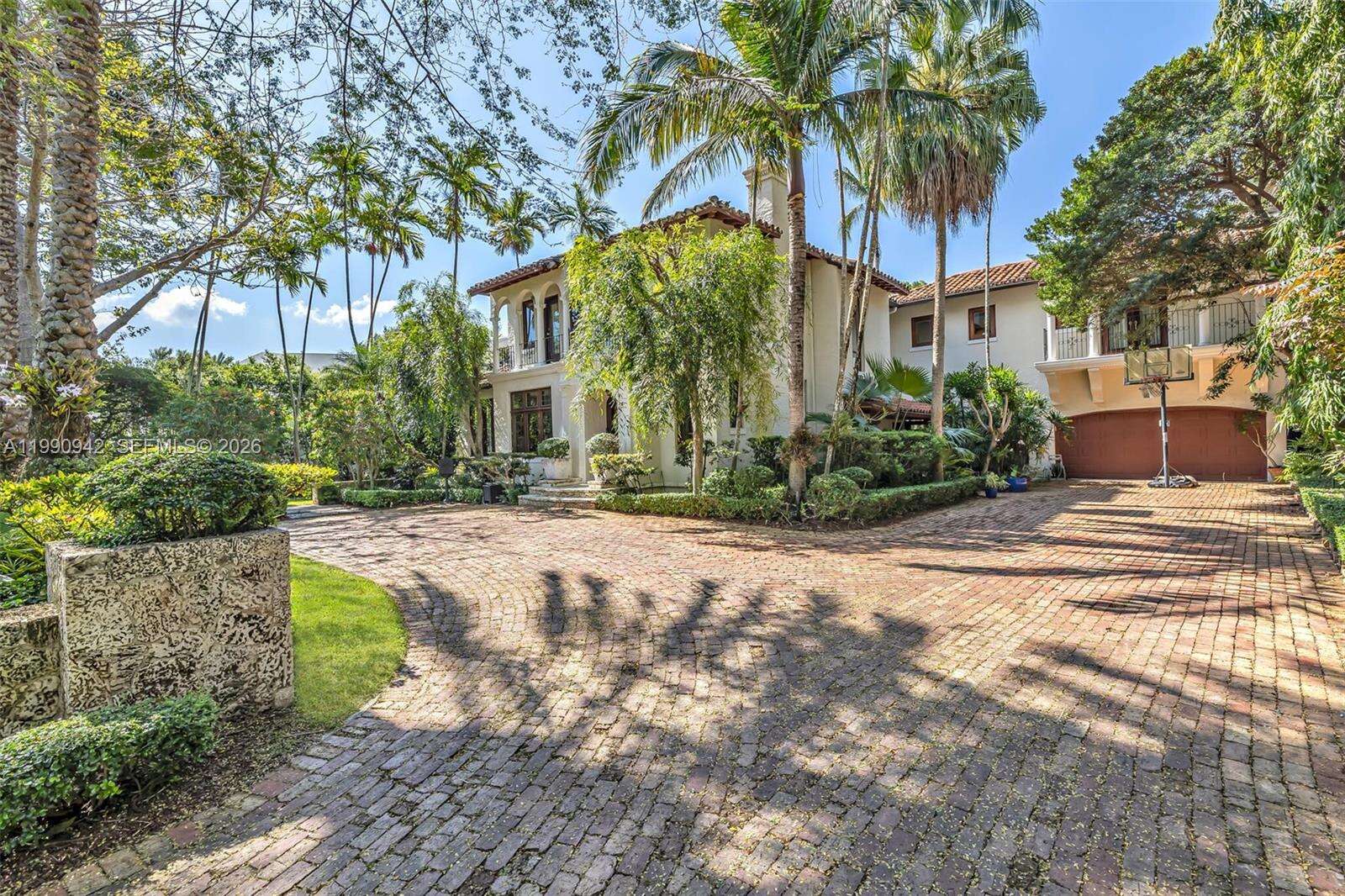 3462 Moorings Way, Miami, FL 33133 | Picture 3