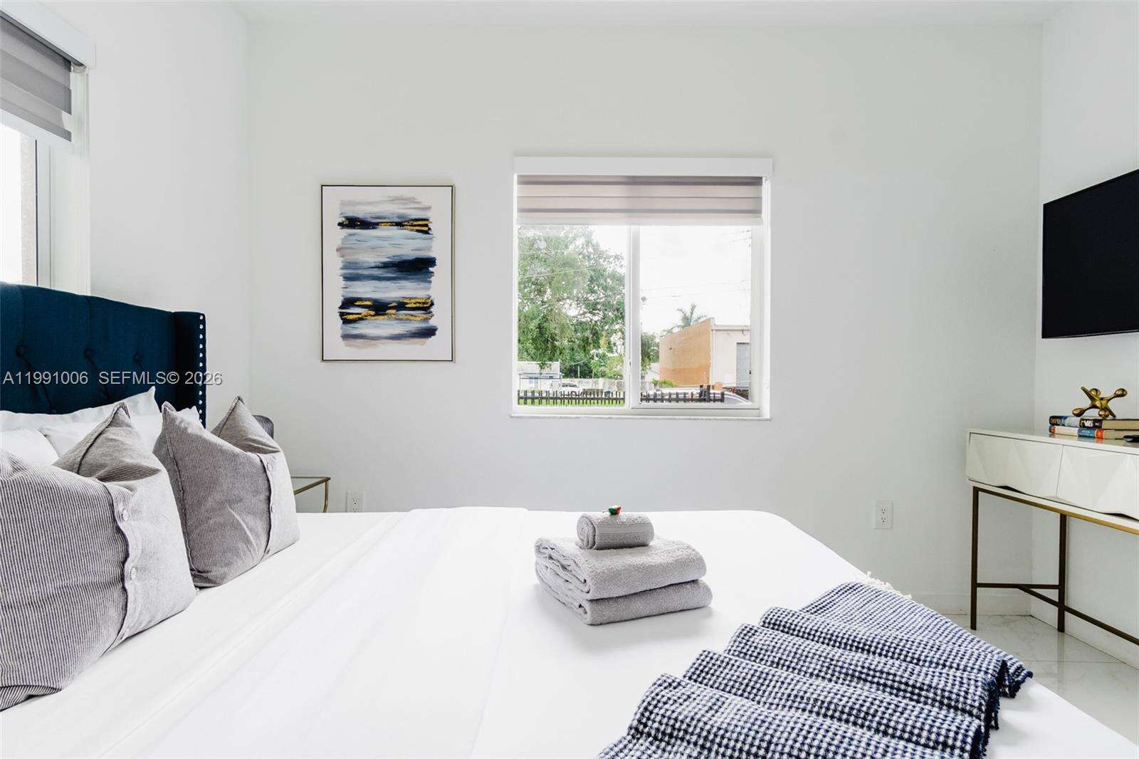 8765 22nd Place, Miami, FL 33147 | Picture 11