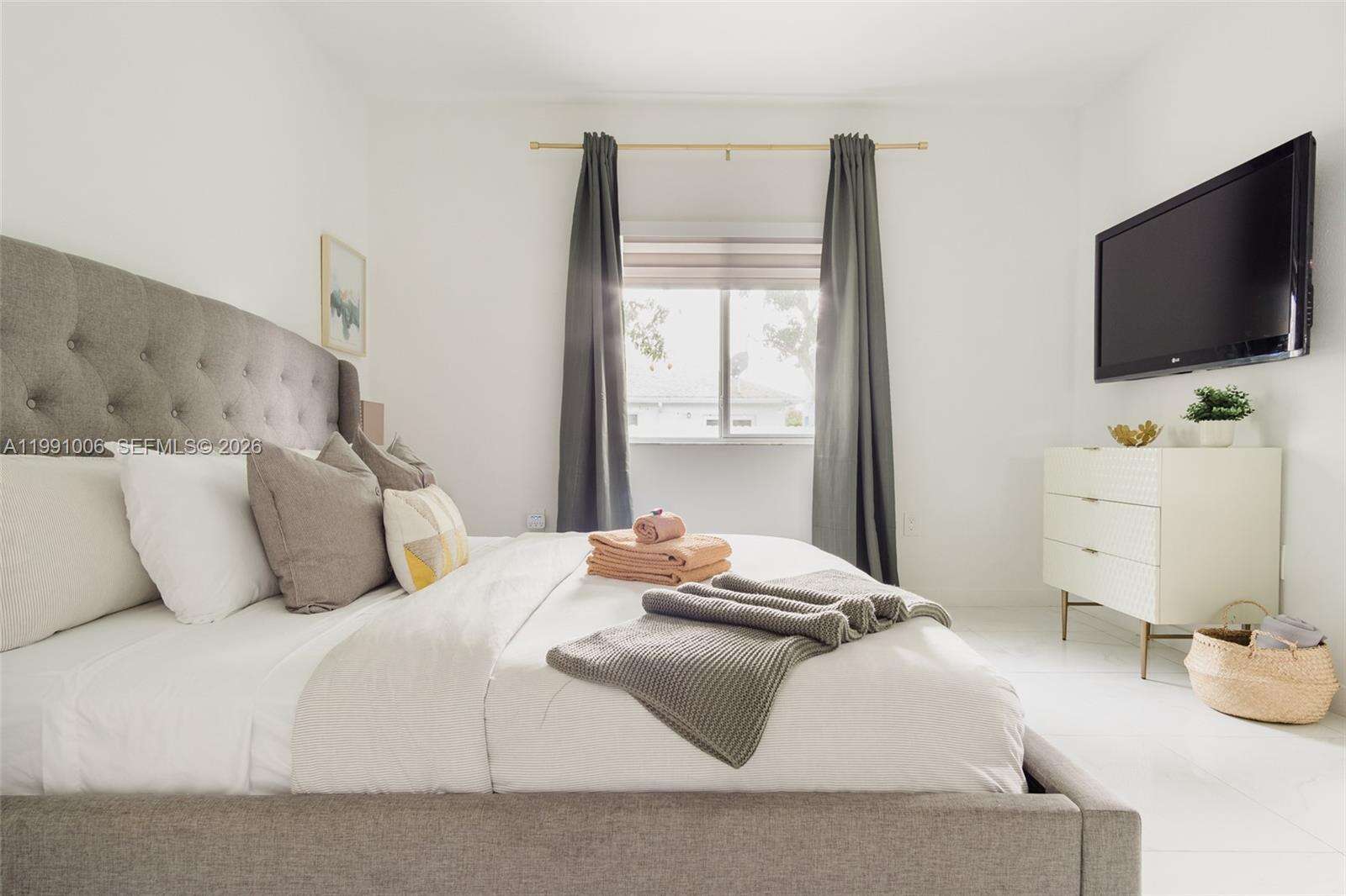 8765 22nd Place, Miami, FL 33147 | Picture 16