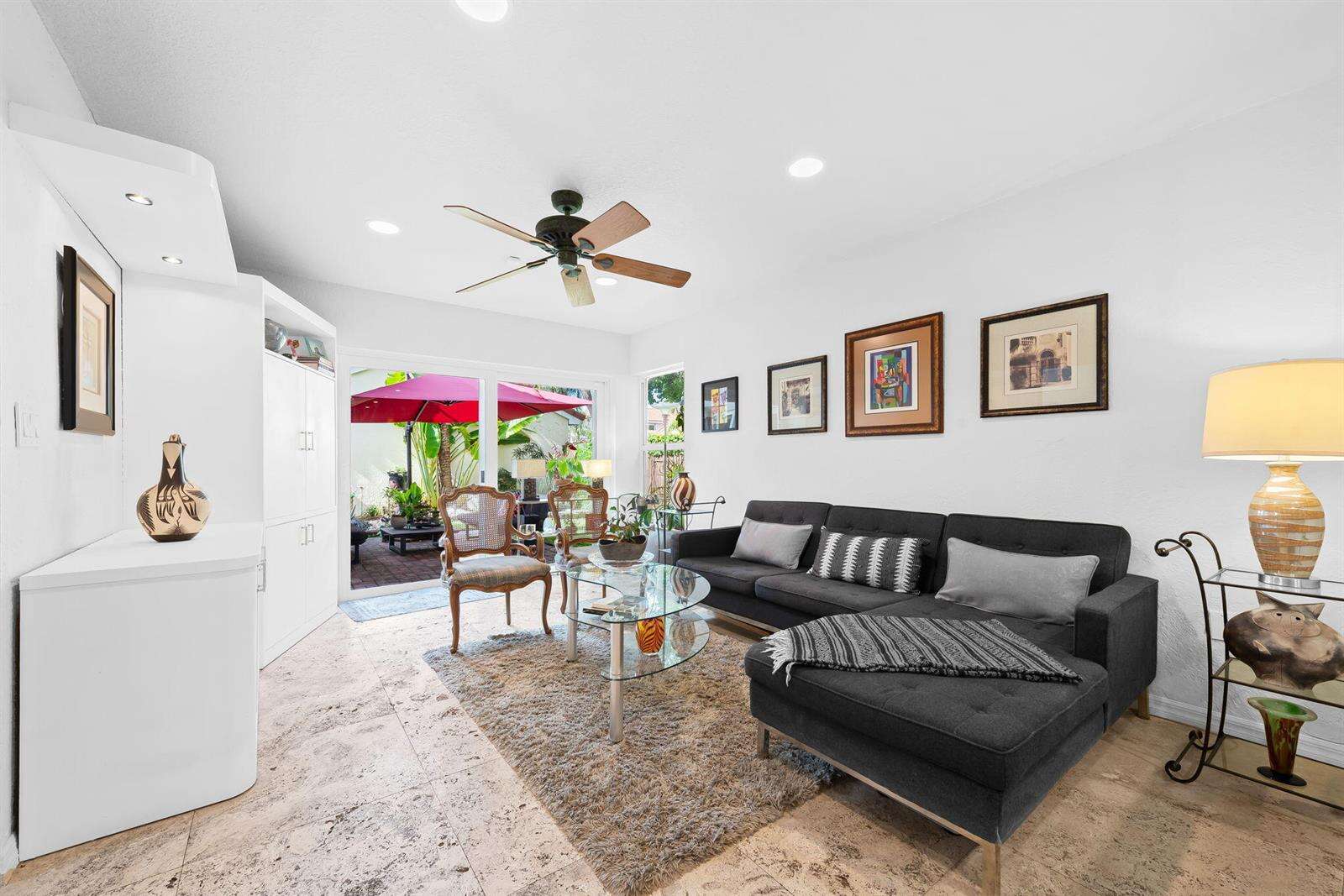 1140 Linden, Hollywood, FL 33019 - For Sale photo 14