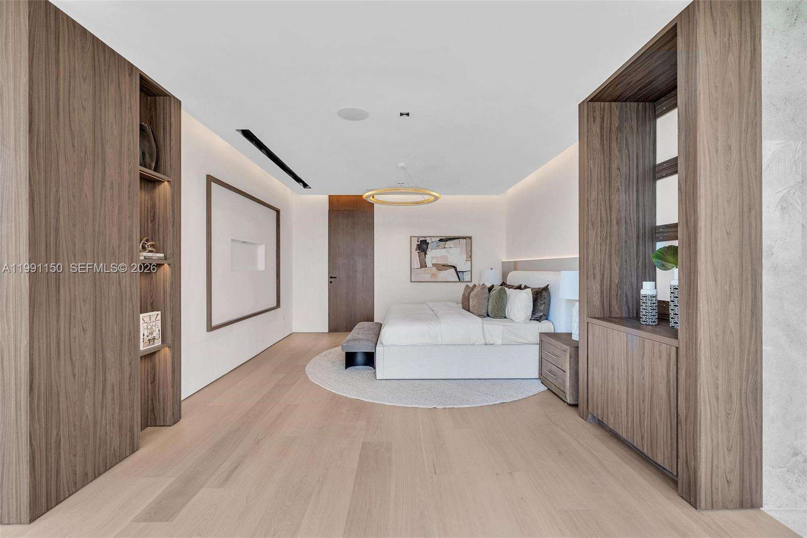 535 Shore Dr, Miami Beach, FL 33141 | Picture 11