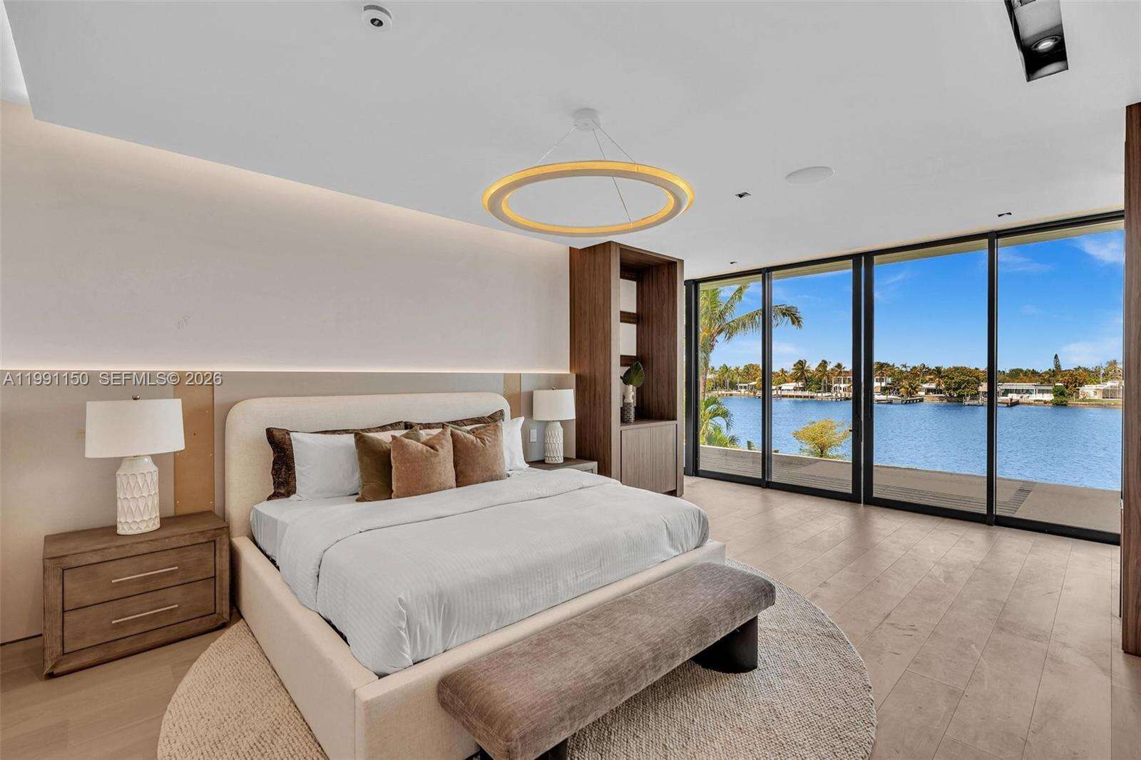 535 Shore Dr, Miami Beach, FL 33141 - For Sale photo 24