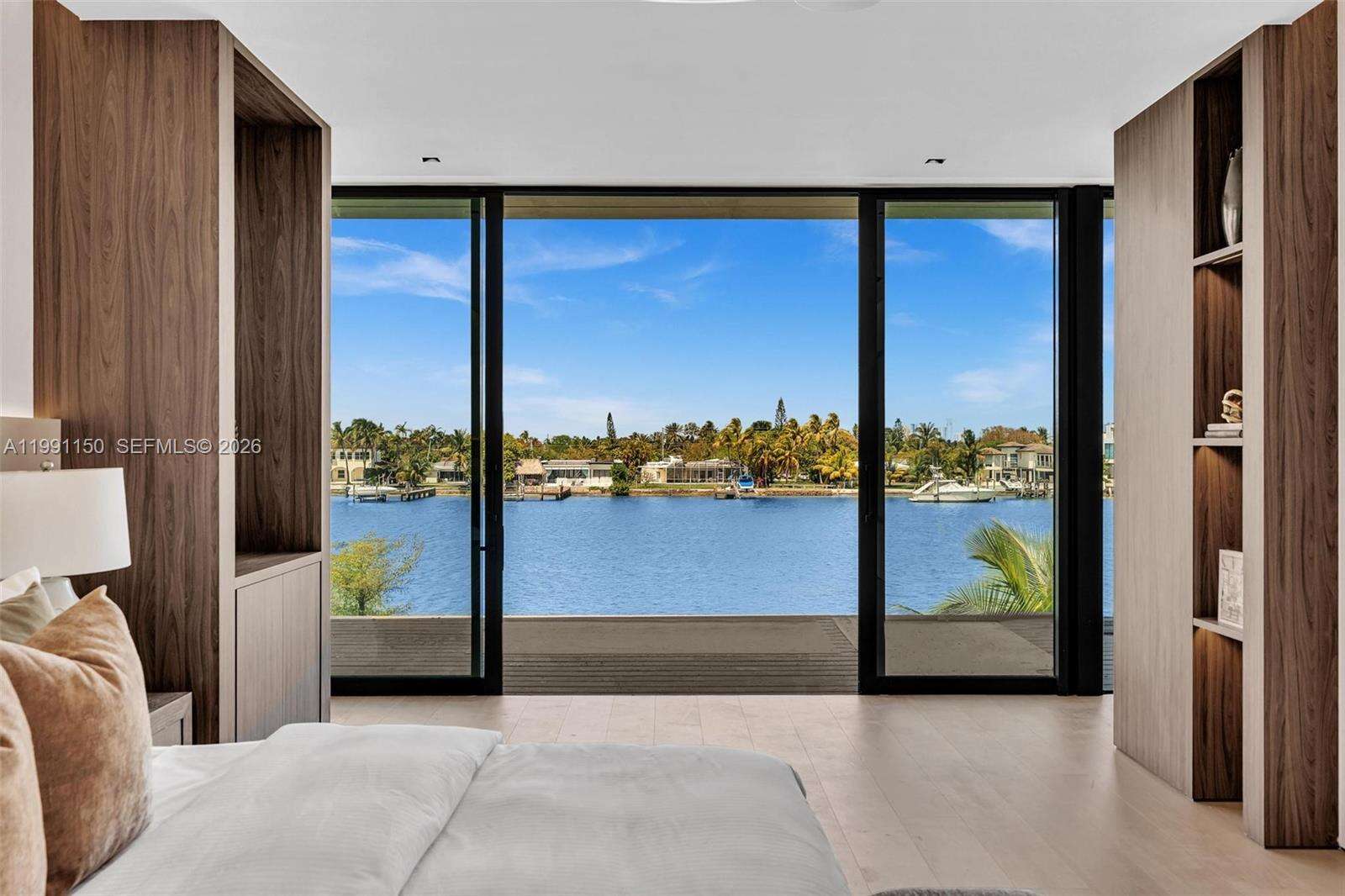 535 Shore Dr, Miami Beach, FL 33141 - For Sale photo 26