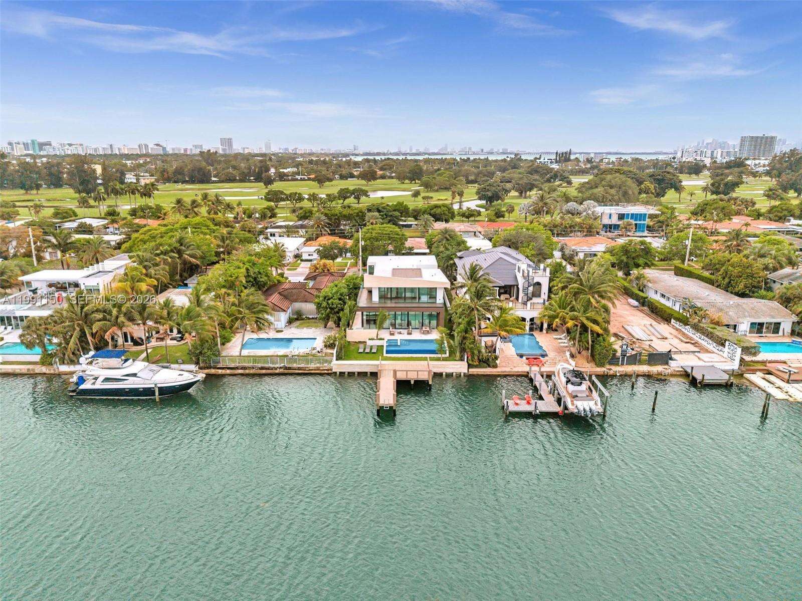 535 Shore Dr, Miami Beach, FL 33141 - For Sale photo 46