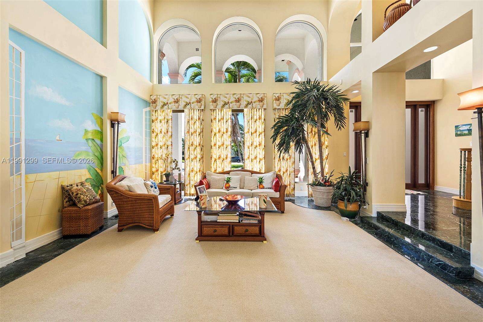 1047 Southlake Dr, Hollywood, FL 33019 | Picture 12