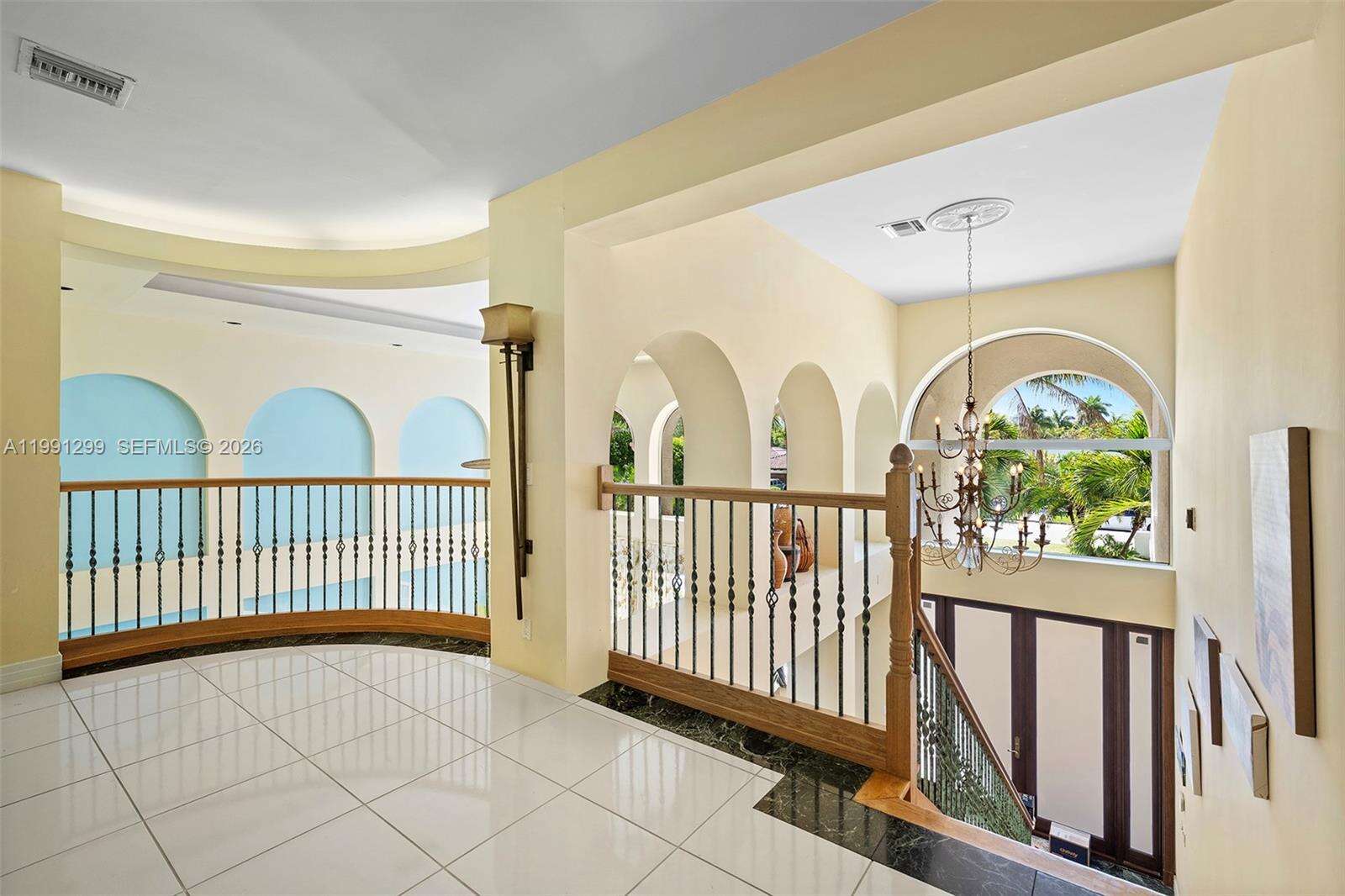 1047 Southlake Dr, Hollywood, FL 33019 | Picture 25