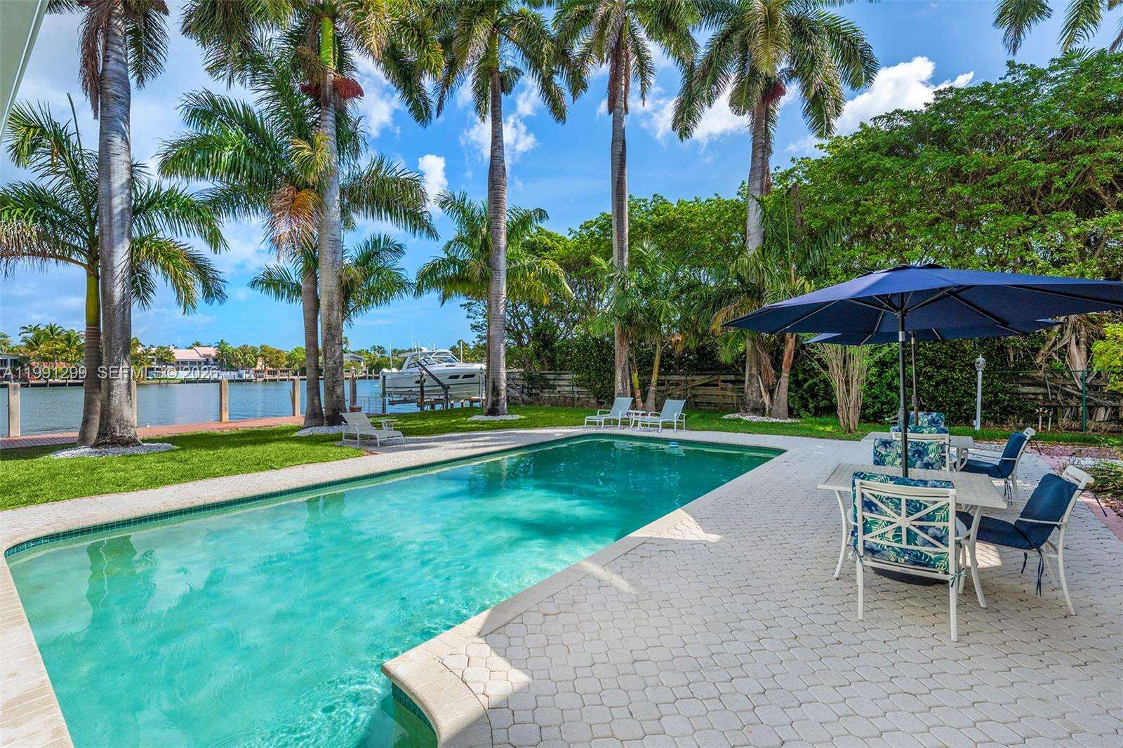 1047 Southlake Dr, Hollywood, FL 33019 | Picture 33