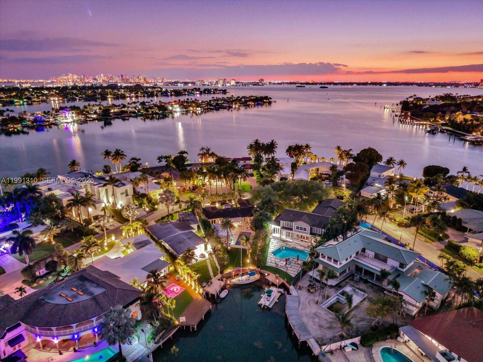 1277 Biscaya Dr, Surfside, FL 33154 | Picture 3