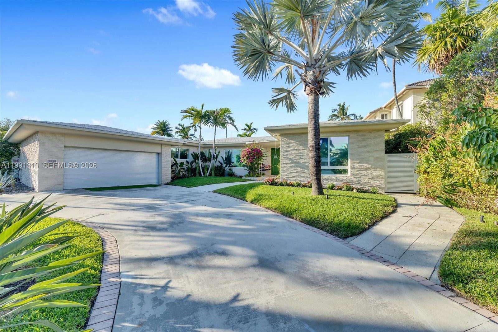 1277 Biscaya Dr, Surfside, FL 33154 | Picture 9