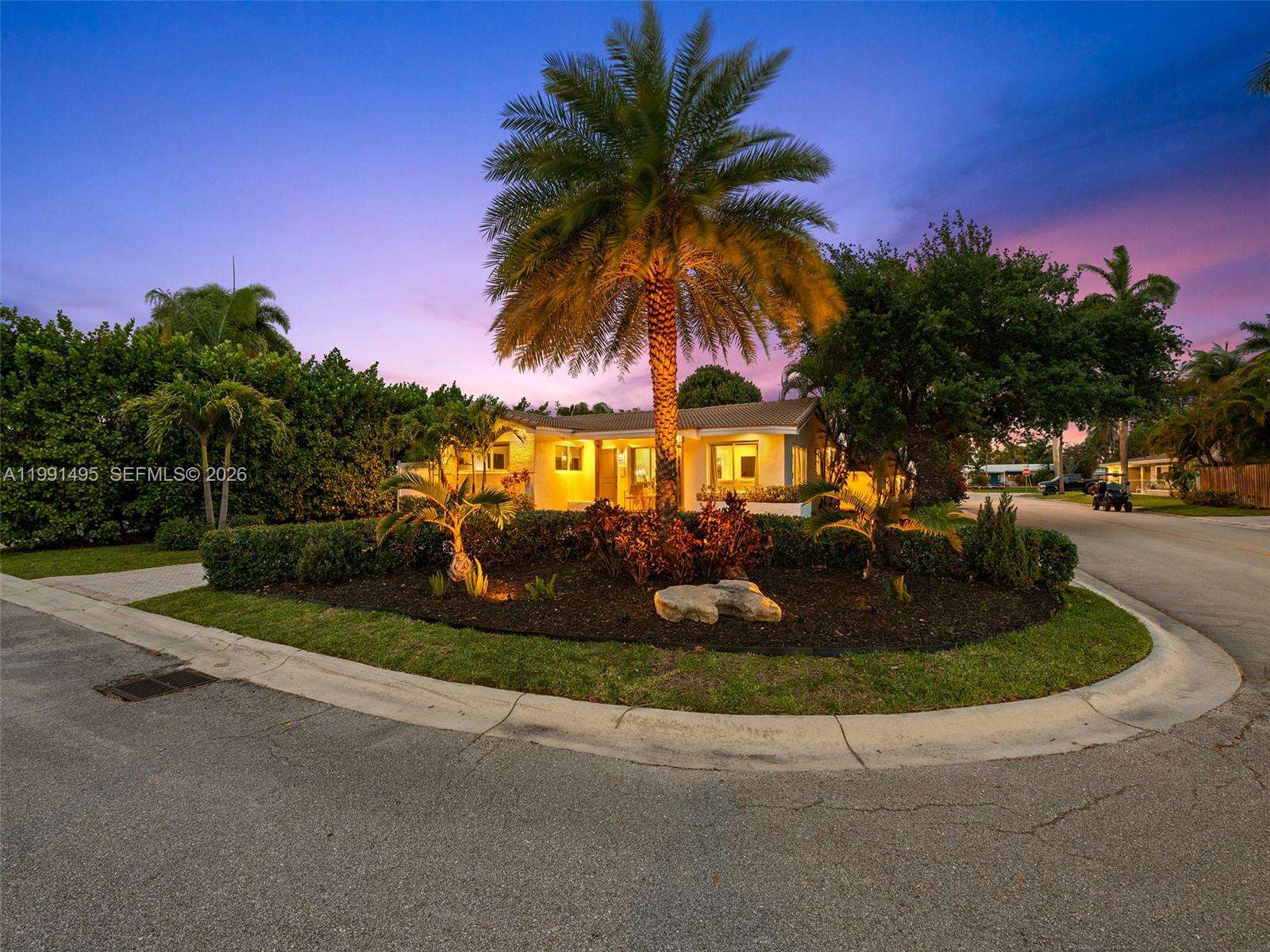 1203 Lincoln St, Hollywood, FL 33019 - For Sale photo 45