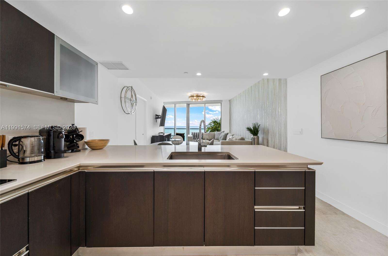 17001 Collins Ave, Sunny Isles Beach, FL 33160 | Picture 5
