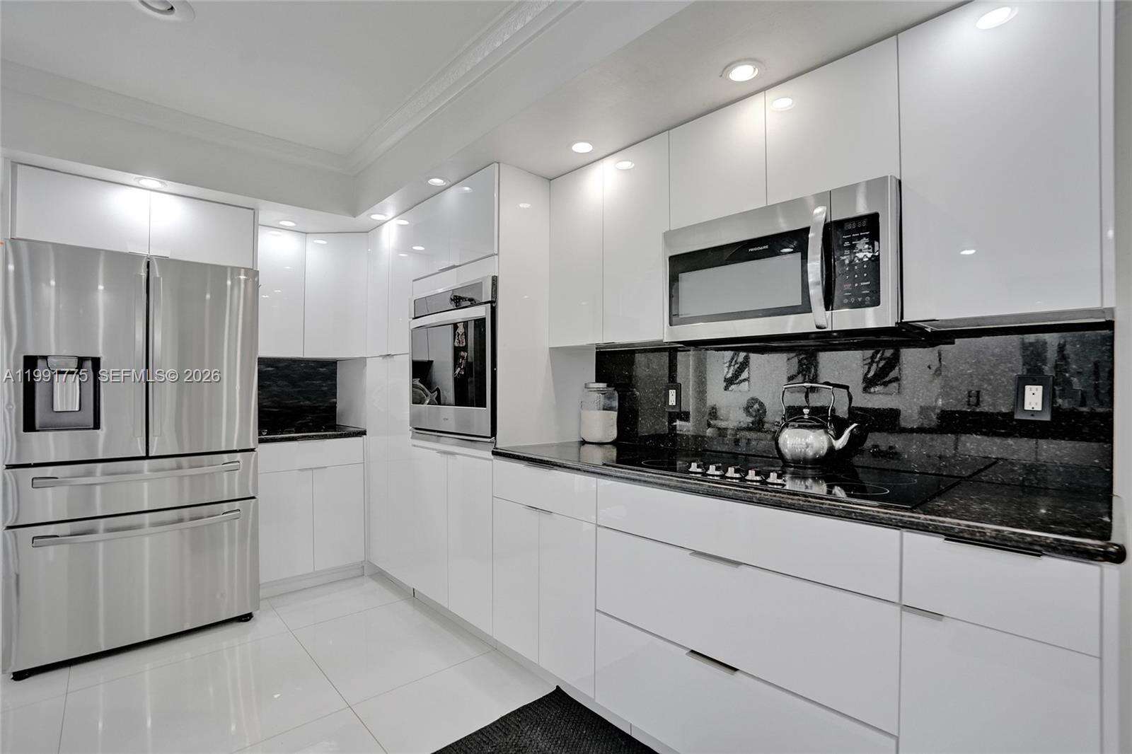 4100 Bayview Dr, Fort Lauderdale, FL 33308 | Picture 19