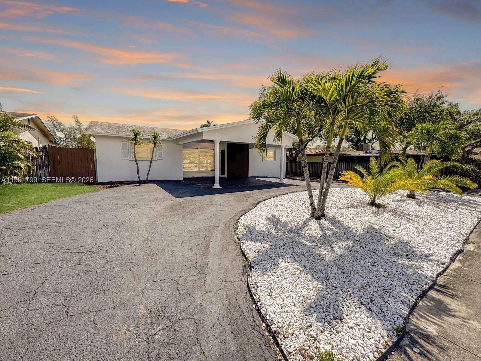 2101 56th Ave, Hollywood, FL 33021 | Picture 4