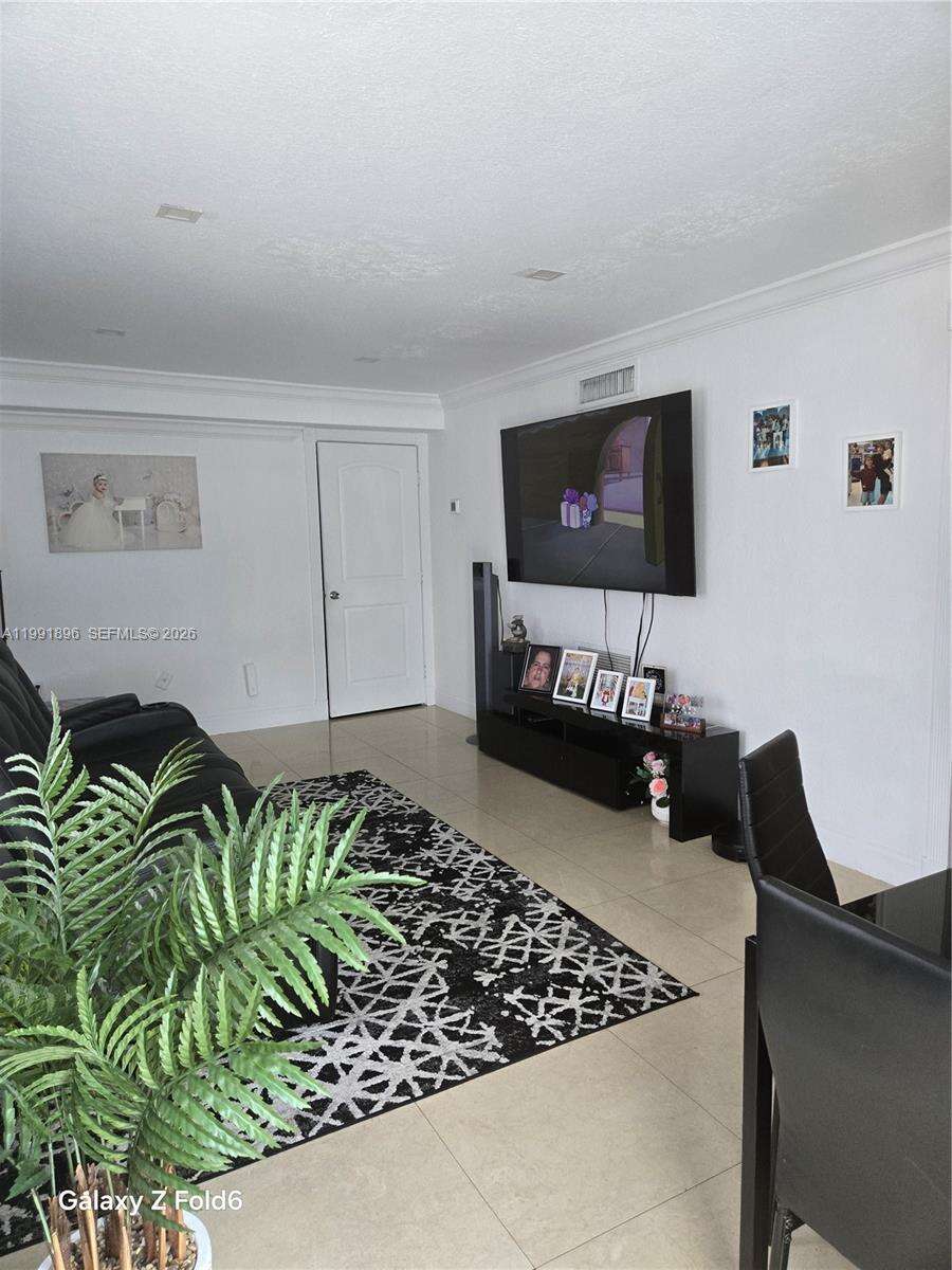 234 44th St, Hialeah, FL 33013 | Picture 4