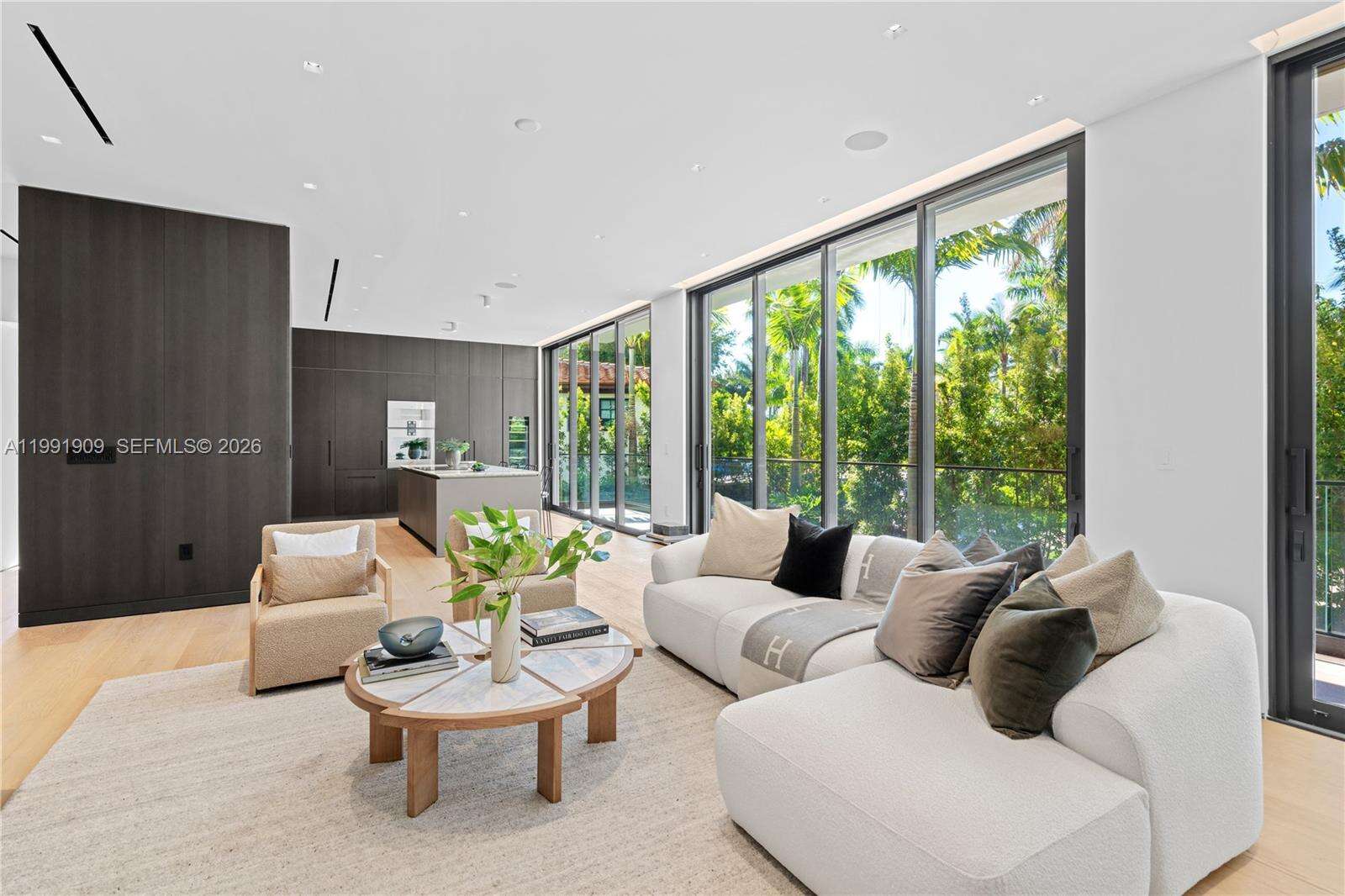 291 Palm Ave, Miami Beach, FL 33139 | Picture 11