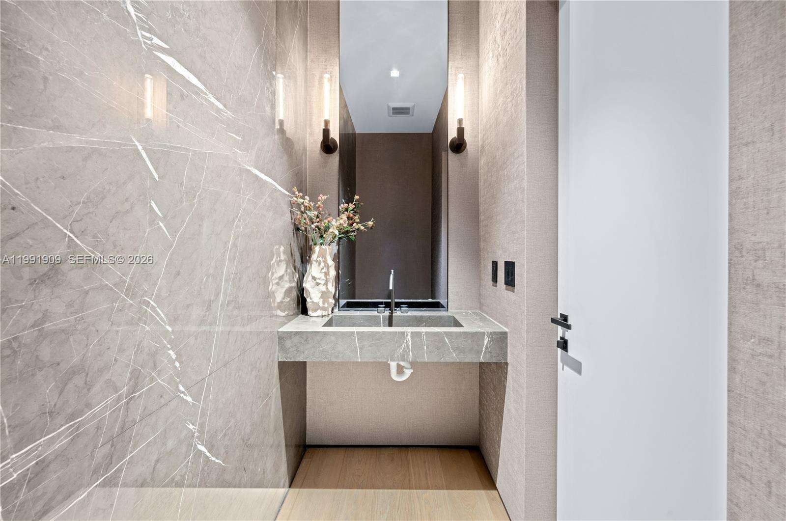 291 Palm Ave, Miami Beach, FL 33139 | Picture 22