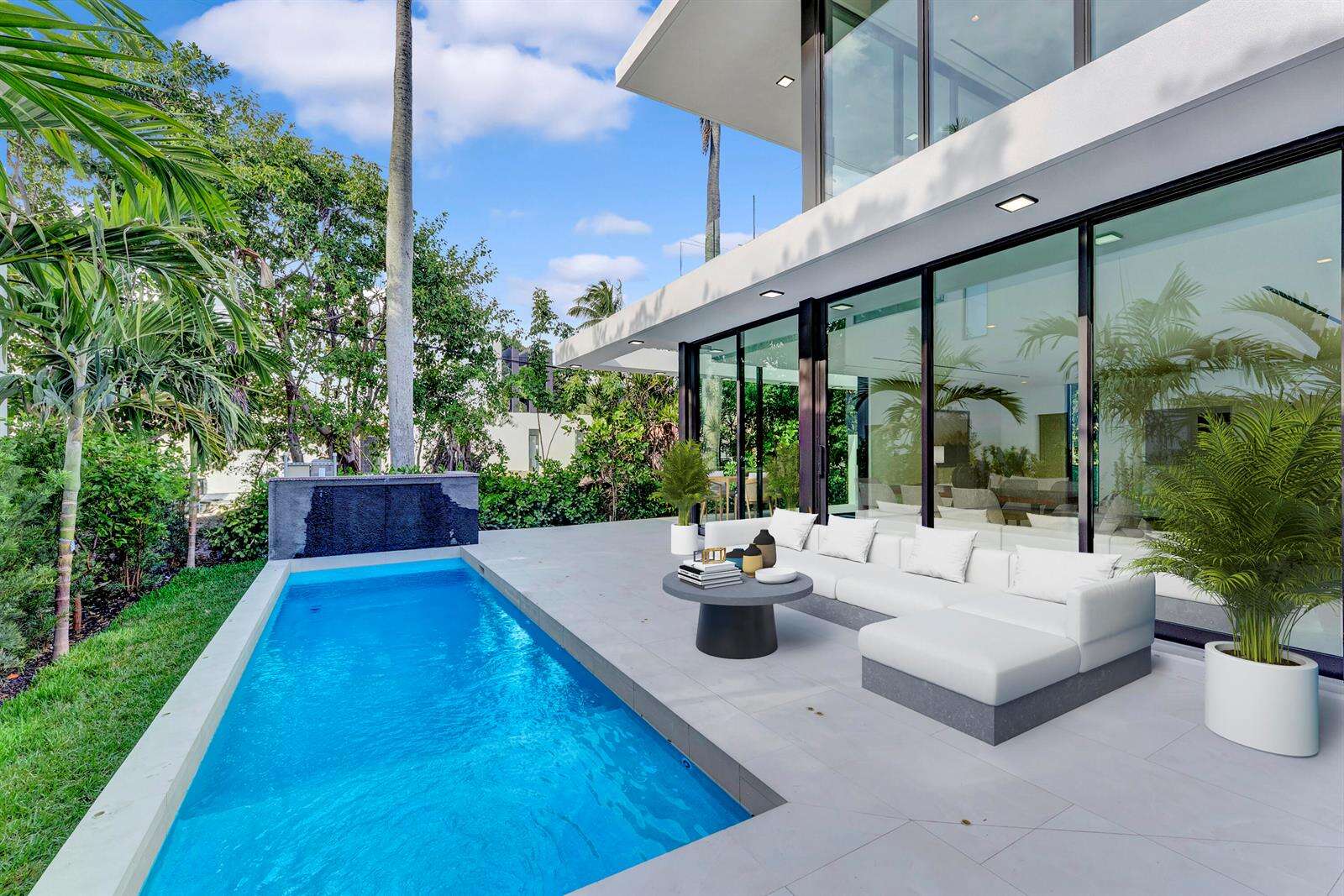 2130 Miami, Miami, FL 33129 - For Sale photo 31