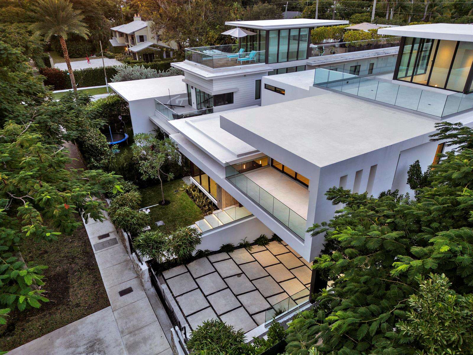 2130 Miami, Miami, FL 33129 - For Sale photo 60