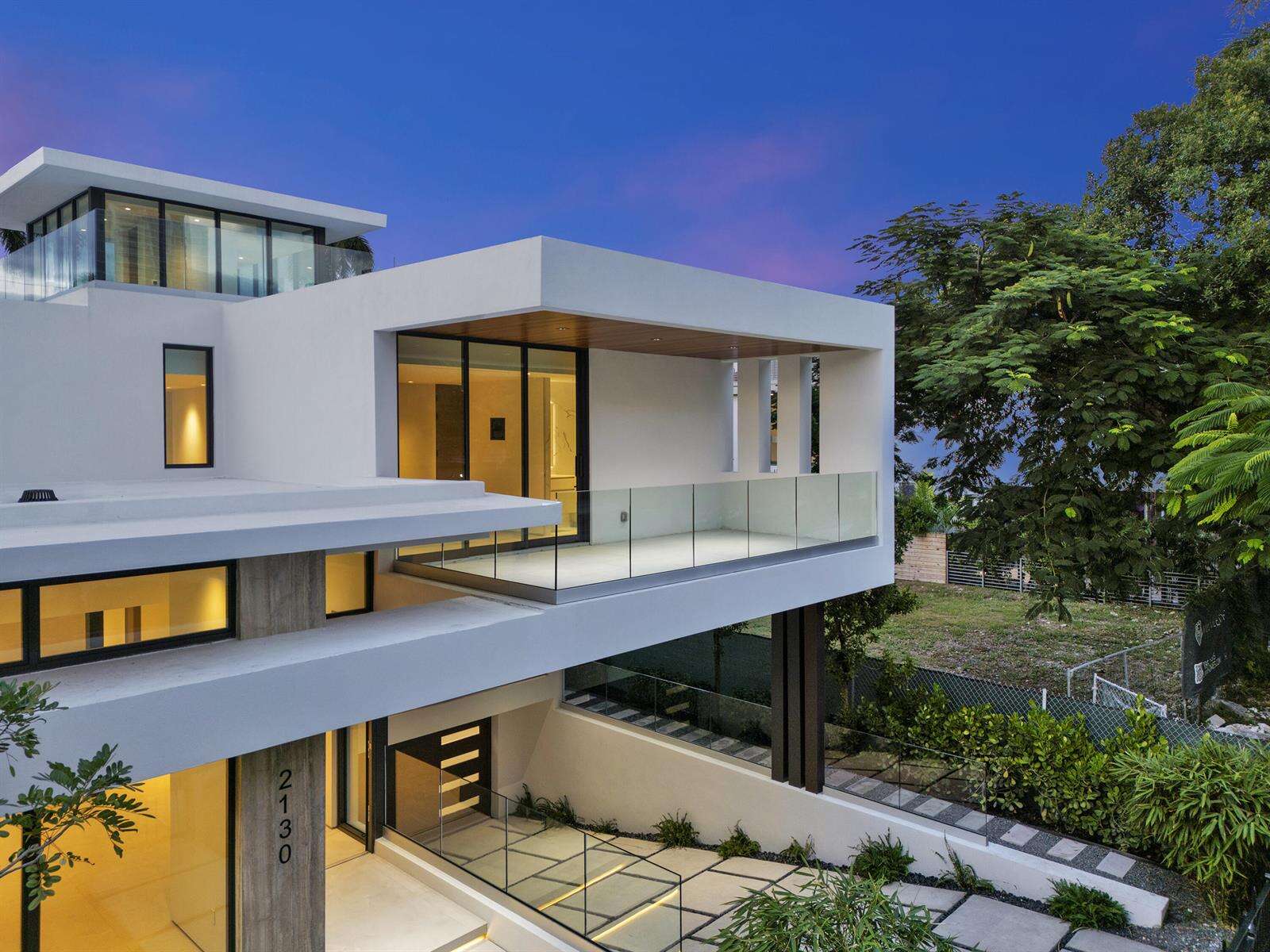 2130 Miami, Miami, FL 33129 - For Sale photo 63