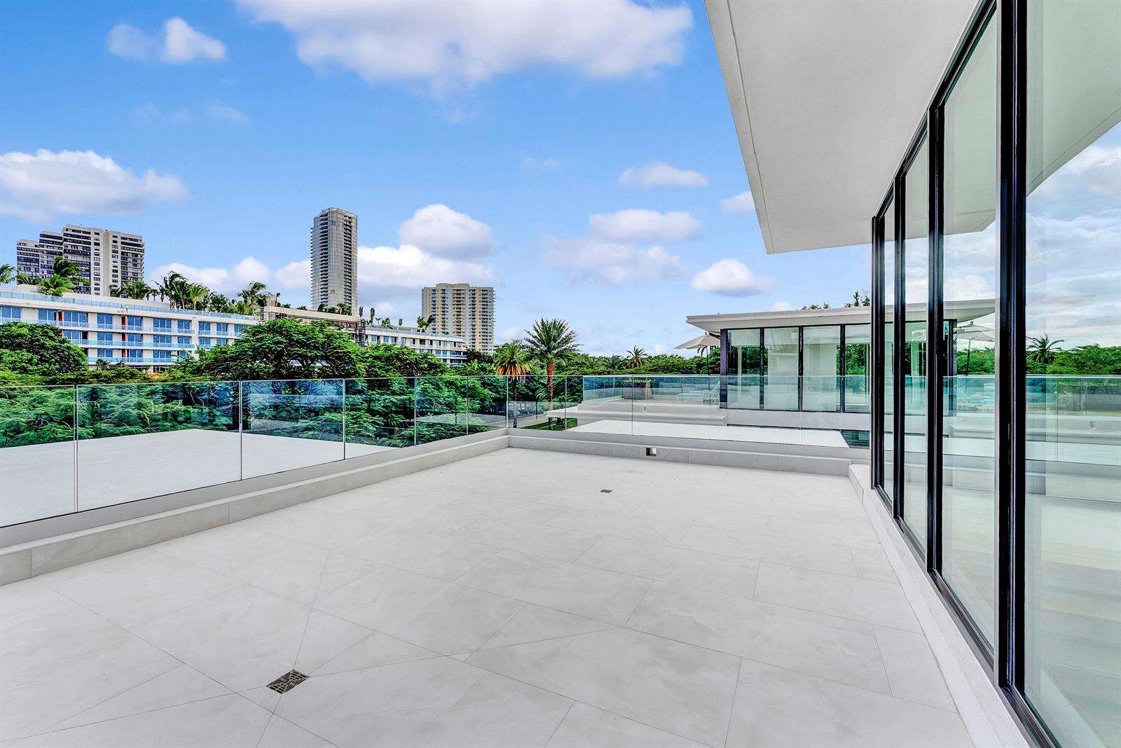 2130 Miami, Miami, FL 33129 - For Sale photo 70